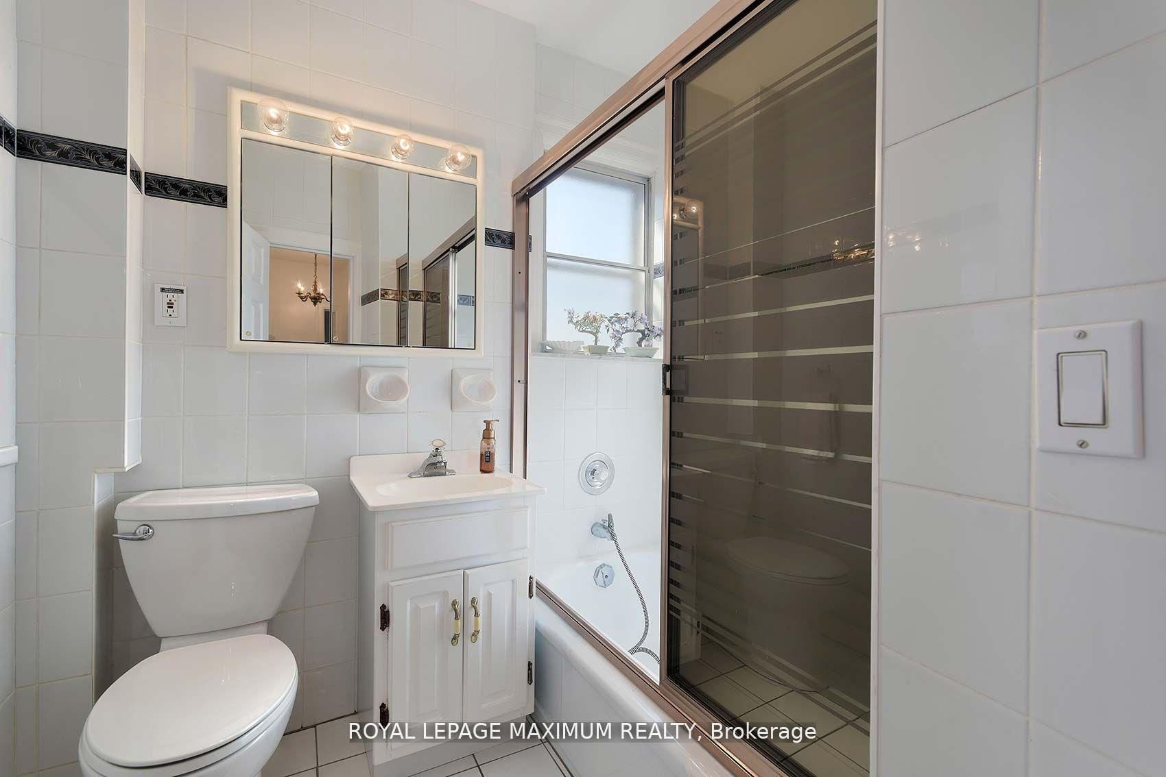 245 Belgravia Avenue Property Photo 29