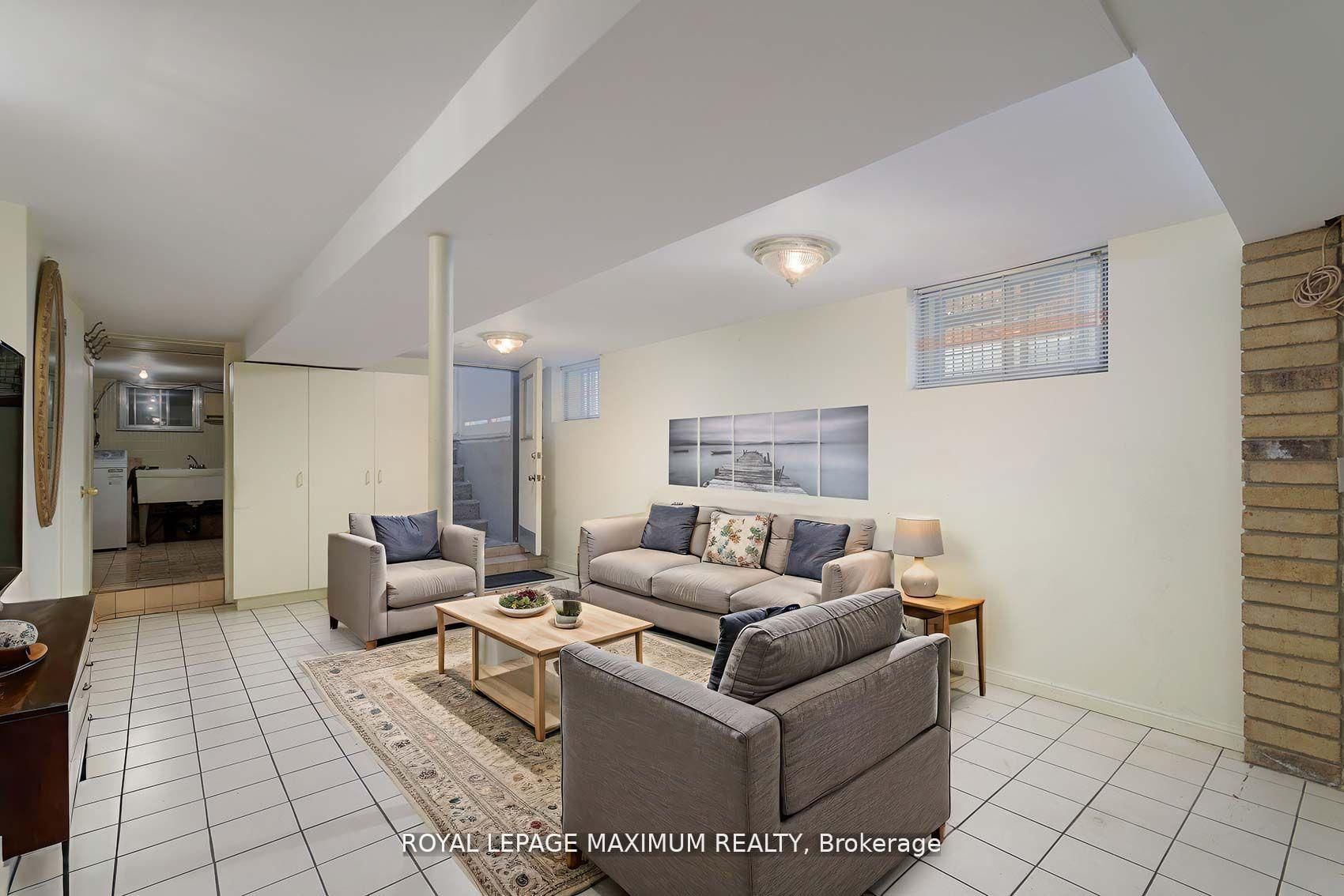 245 Belgravia Avenue Property Photo 31