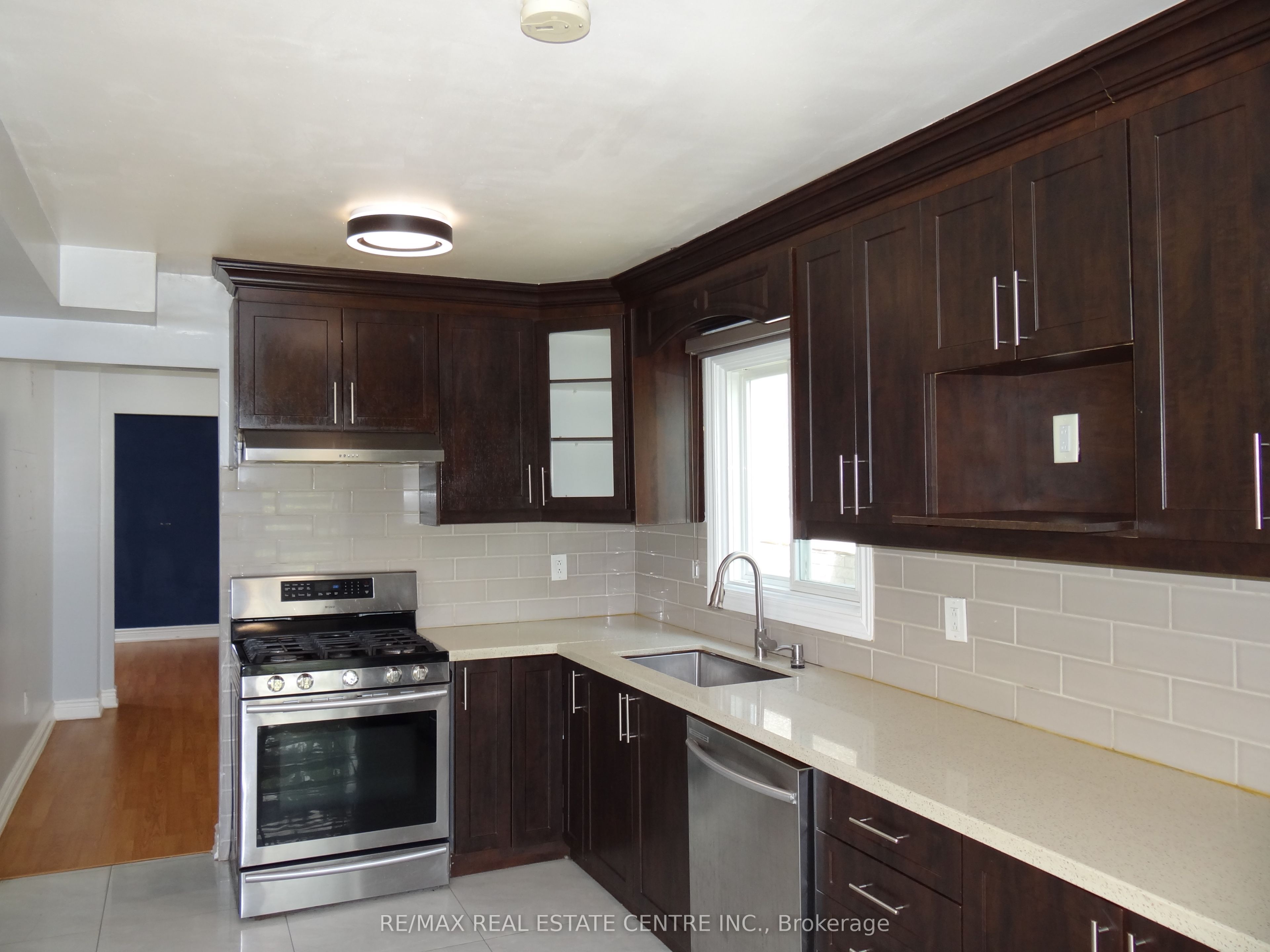 57 Meadowlark Drive Property Photo 4