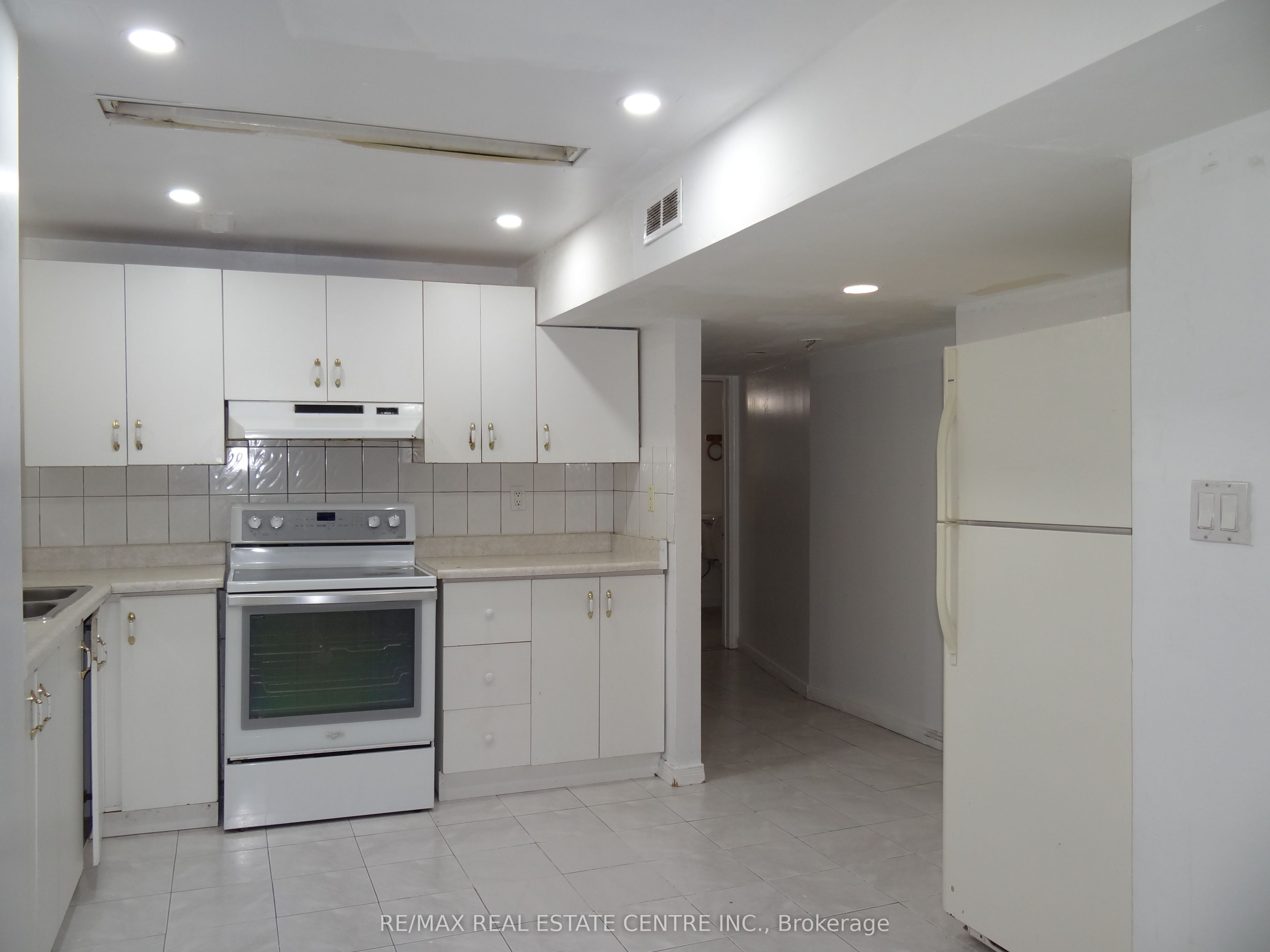 57 Meadowlark Drive Property Photo 13