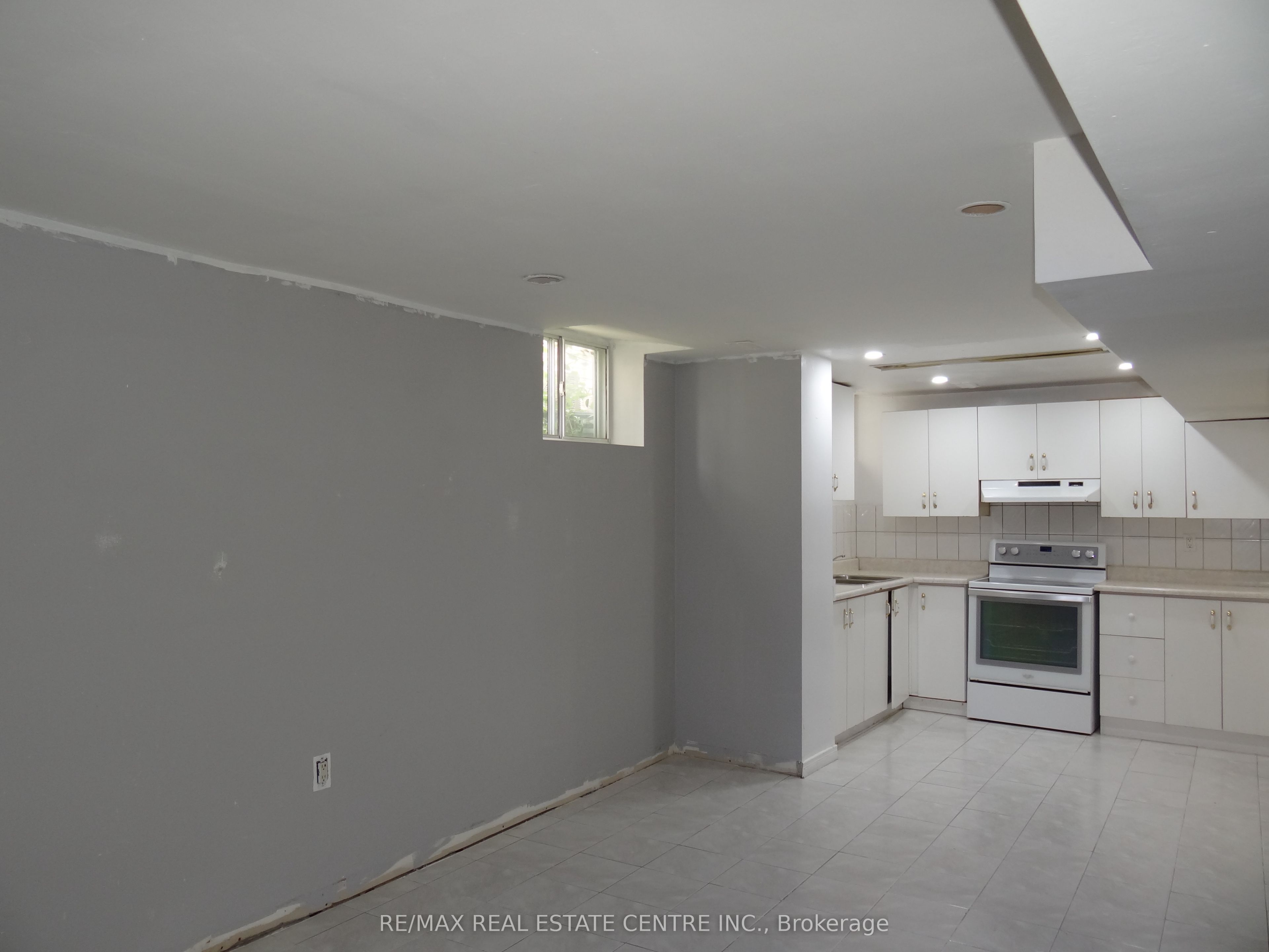 57 Meadowlark Drive Property Photo 14