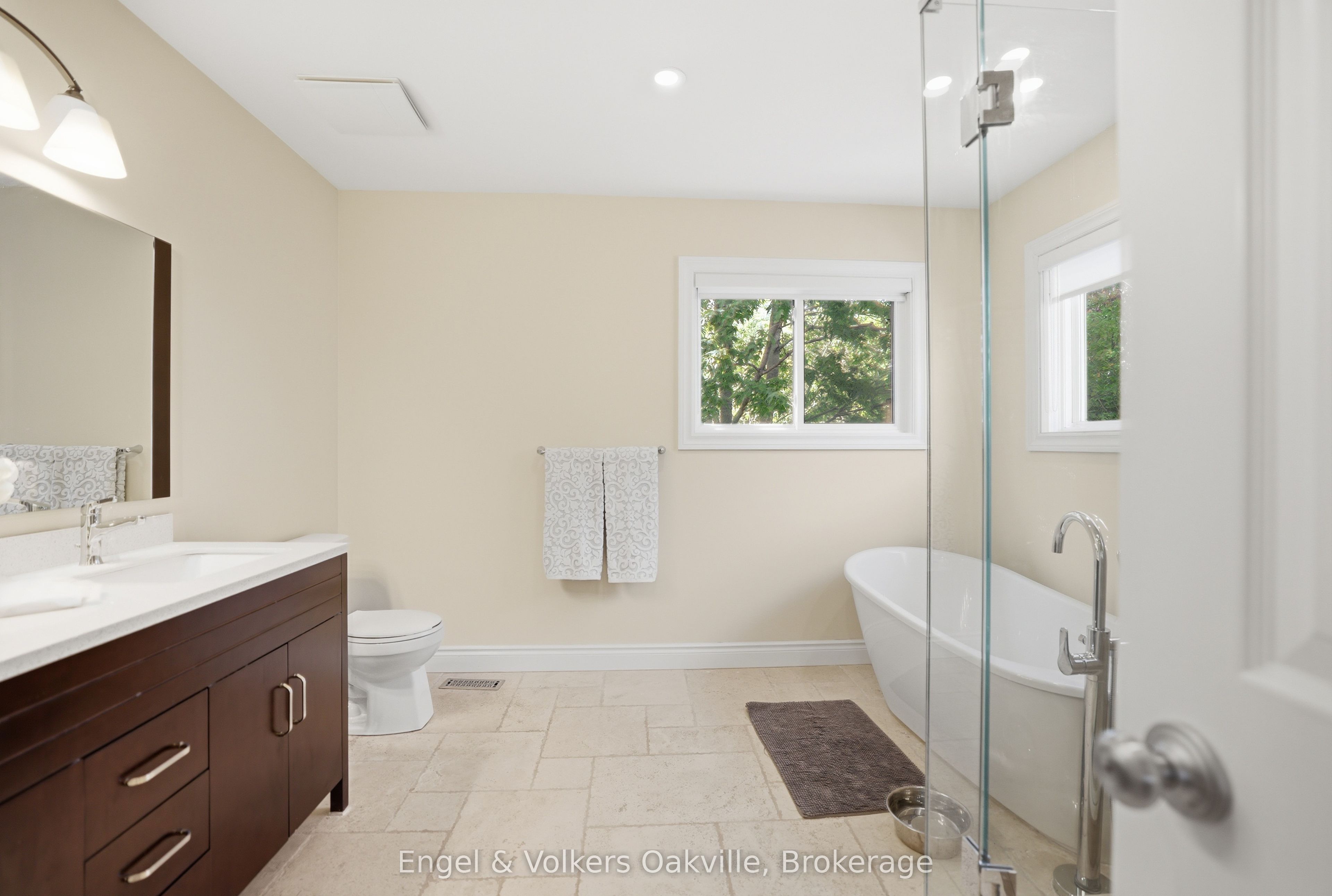 1245 Creekside Drive Property Photo 21