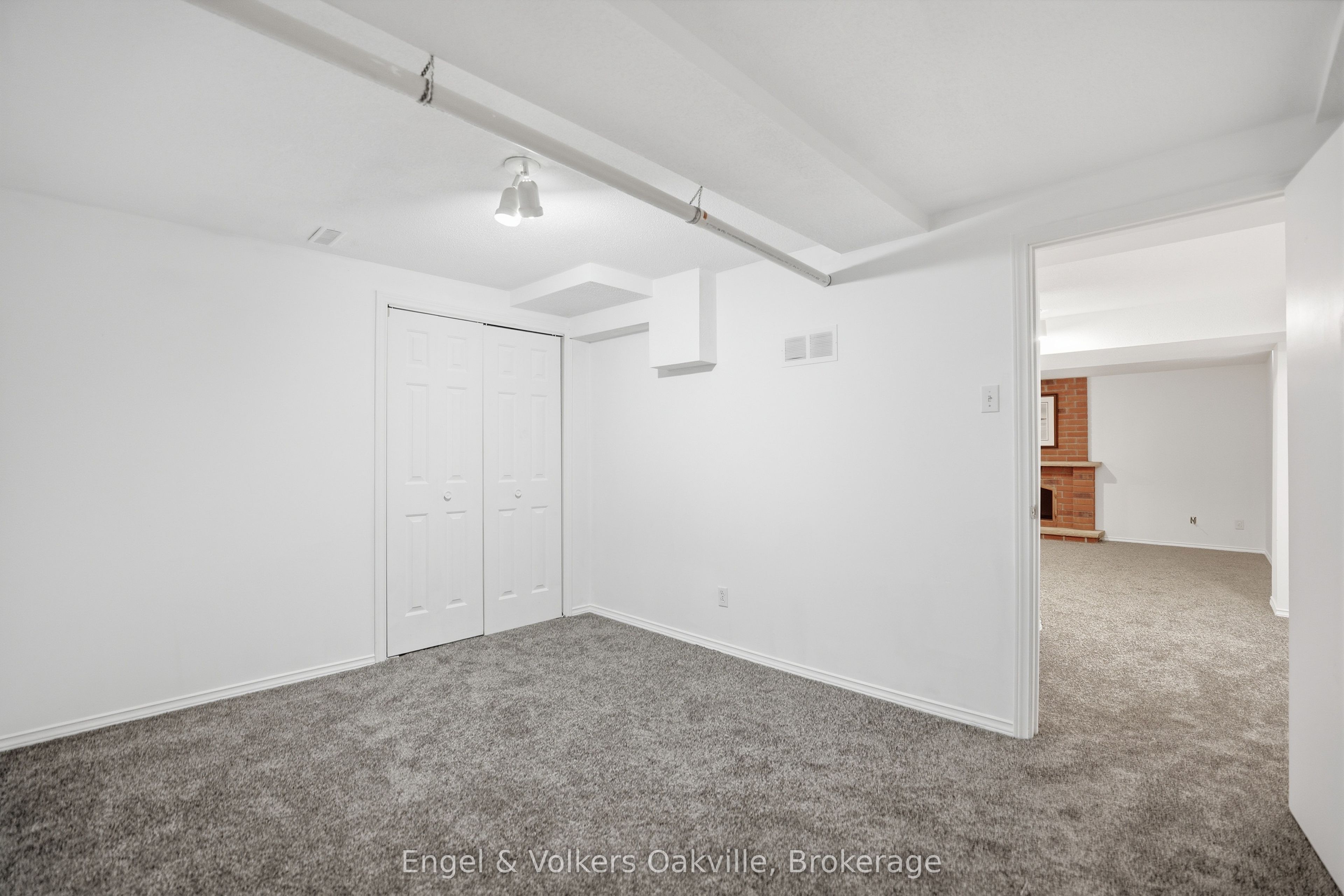 1245 Creekside Drive Property Photo 32