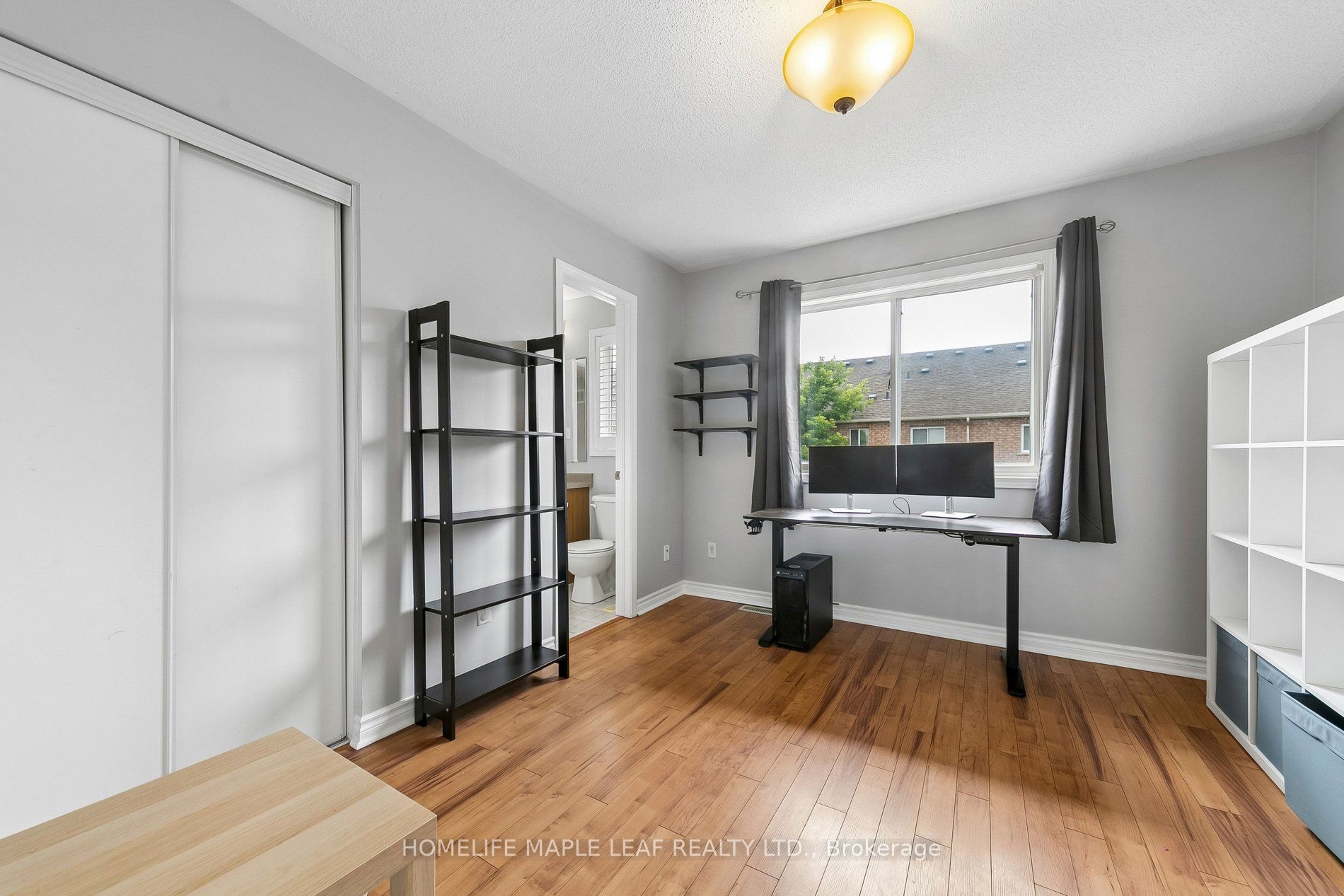 3948 Deepwood Heights Property Photo 14
