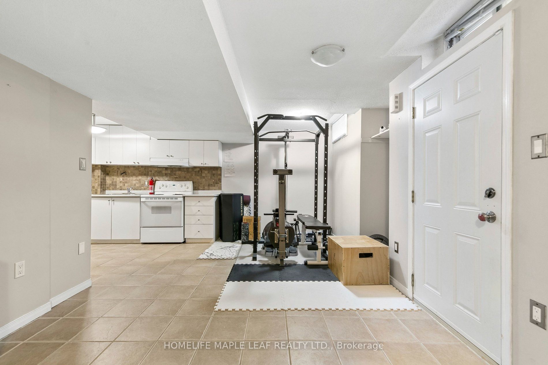 3948 Deepwood Heights Property Photo 15