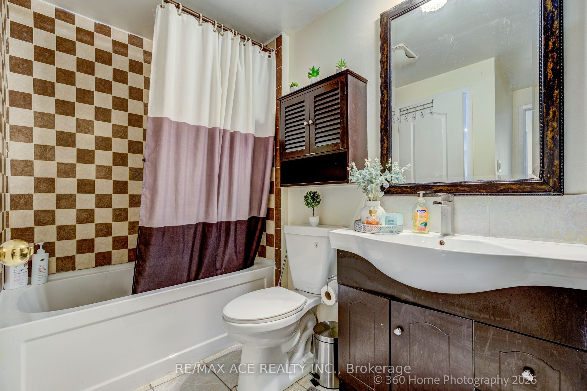5536 Montevideo Road 4 Property Photo 18