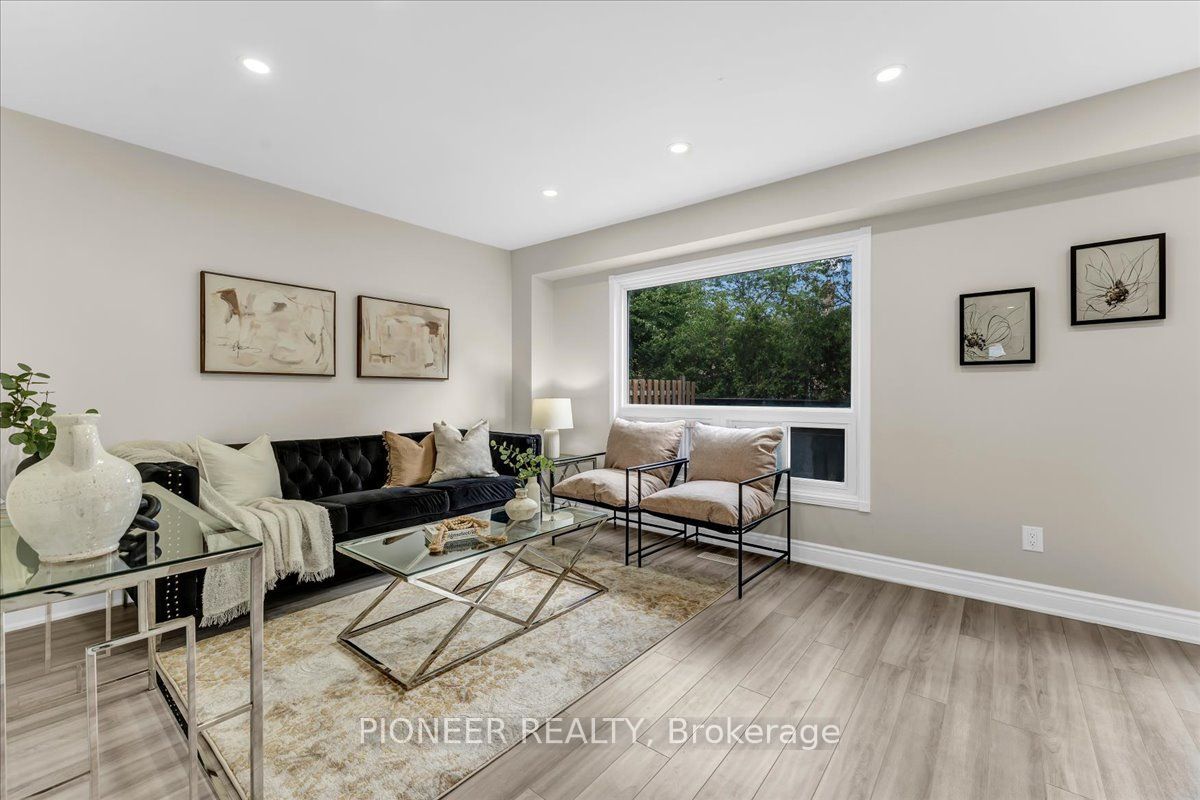 22 Wolverton Crescent Property Photo 8