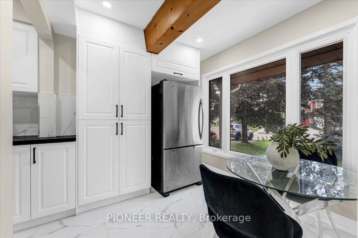 22 Wolverton Crescent Property Photo 16