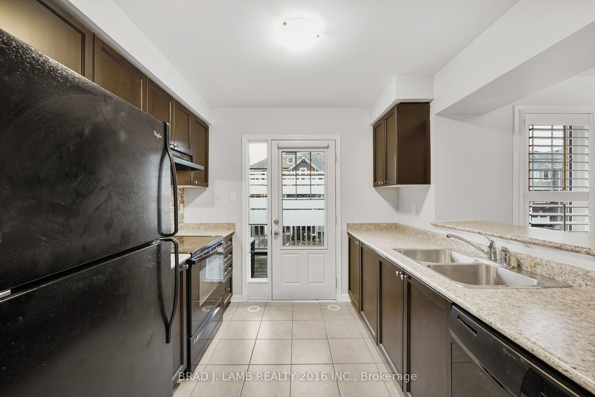 930 Nadalin Heights Property Photo 11