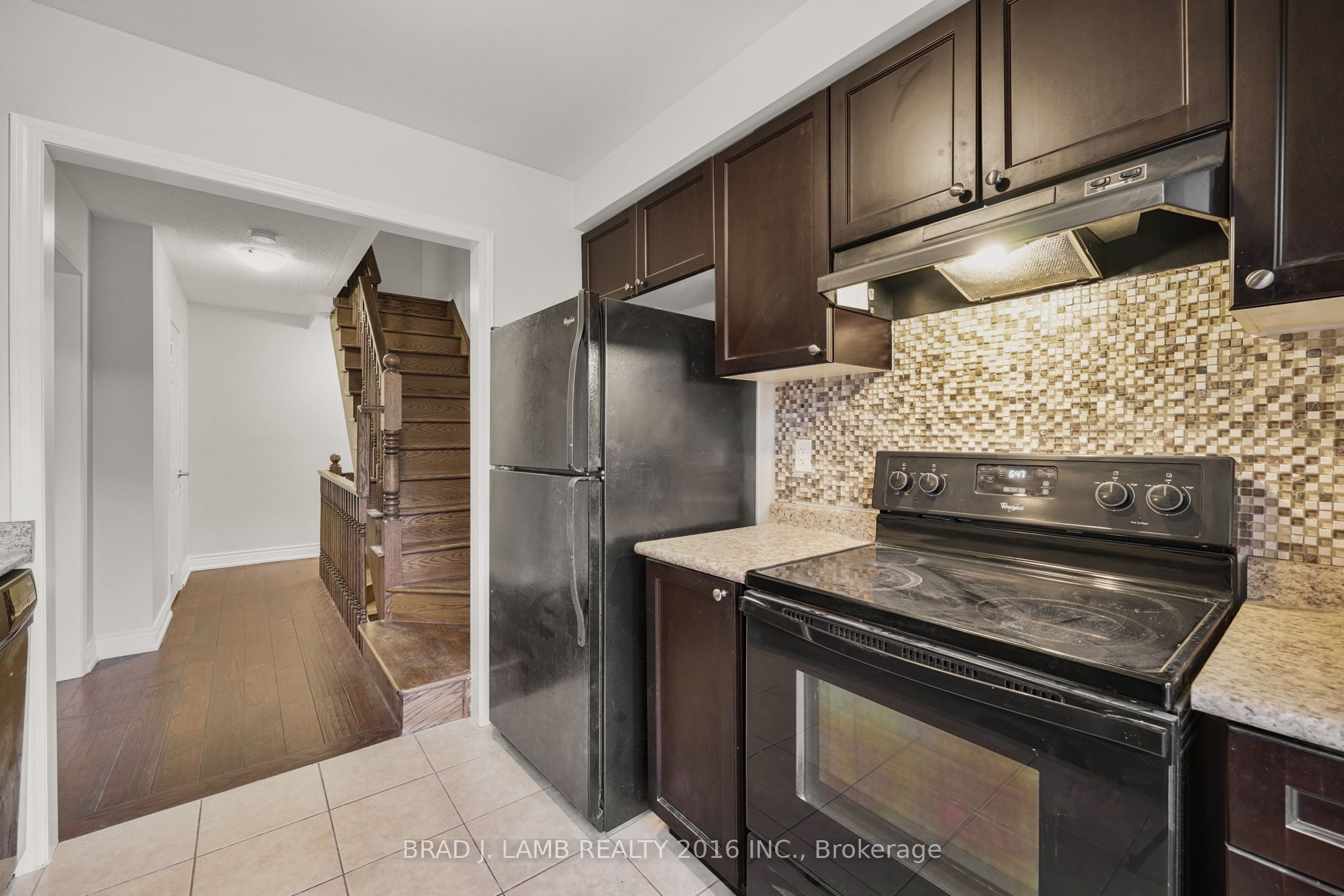 930 Nadalin Heights Property Photo 15
