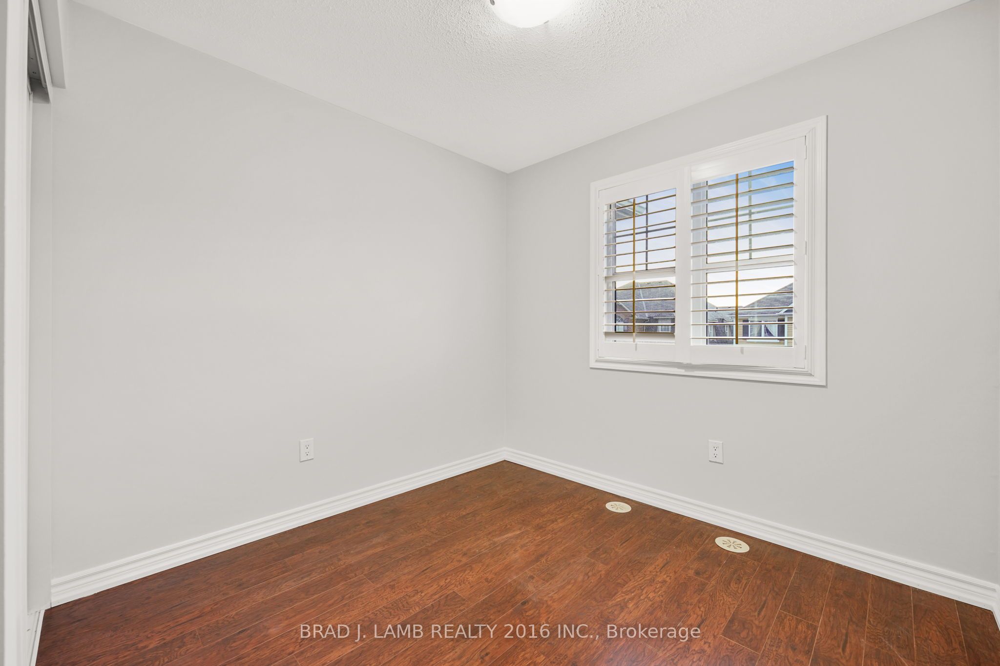 930 Nadalin Heights Property Photo 25