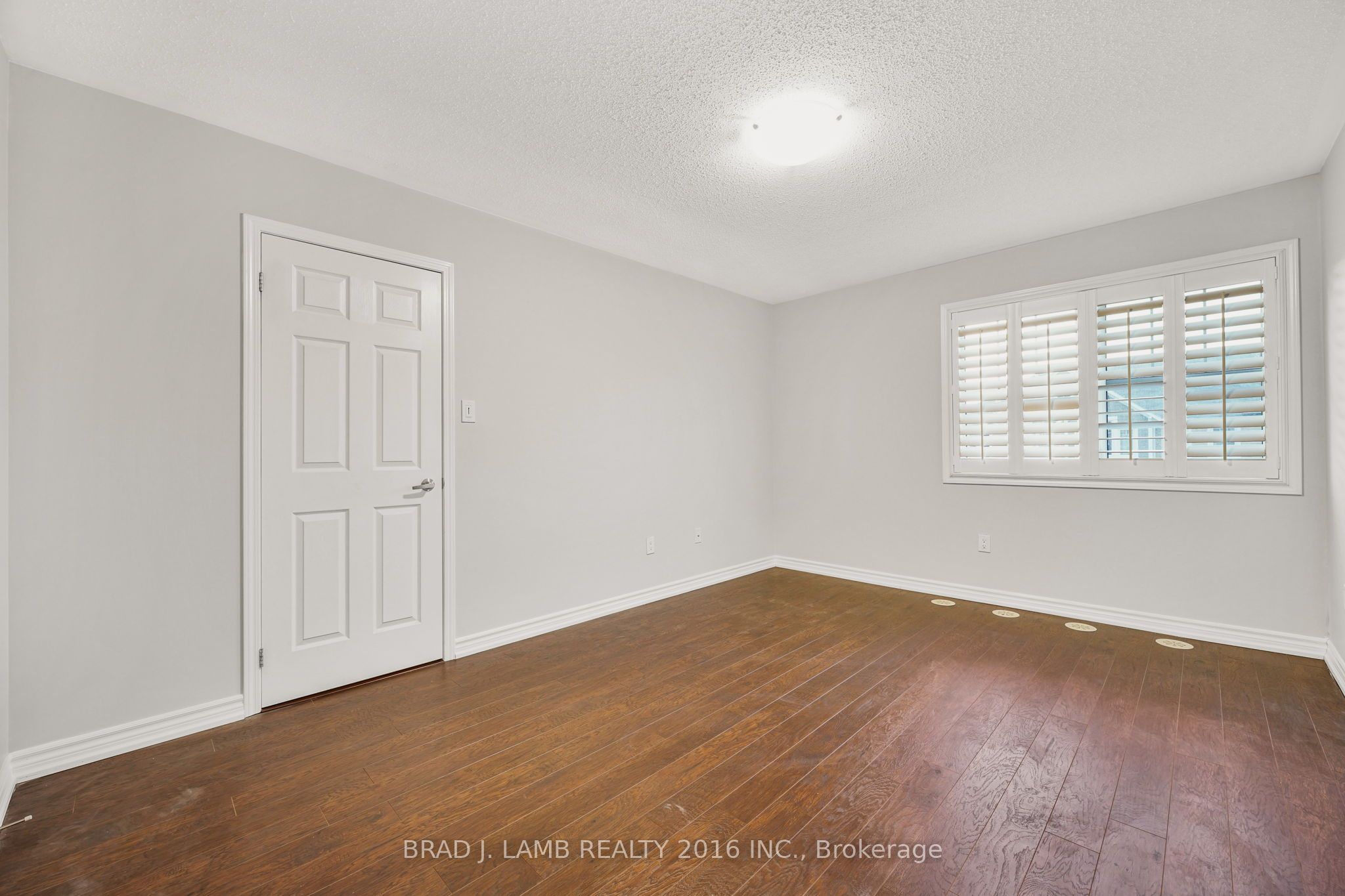 930 Nadalin Heights Property Photo 30