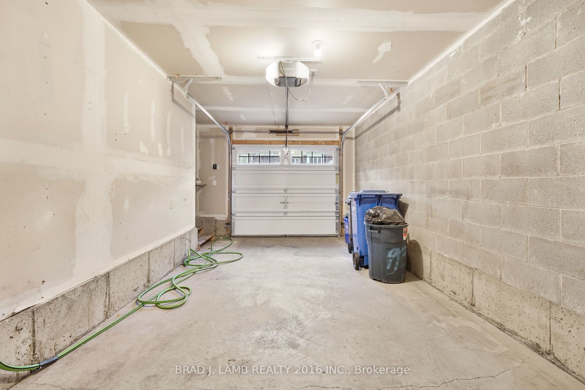 930 Nadalin Heights Property Photo 36
