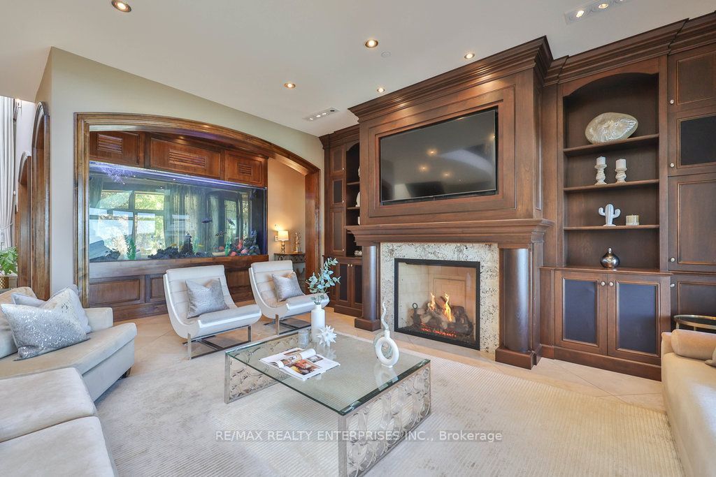 1500 Watersedge Road Property Photo 17