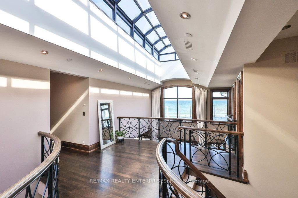 1500 Watersedge Road Property Photo 22