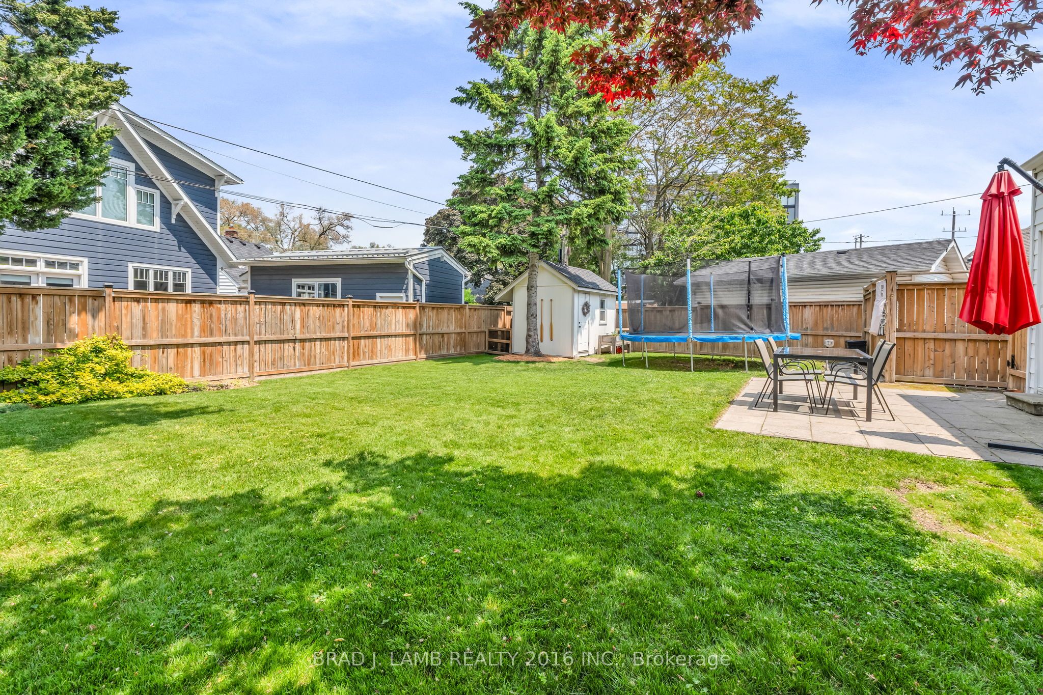 794 The Queensway Property Photo 15