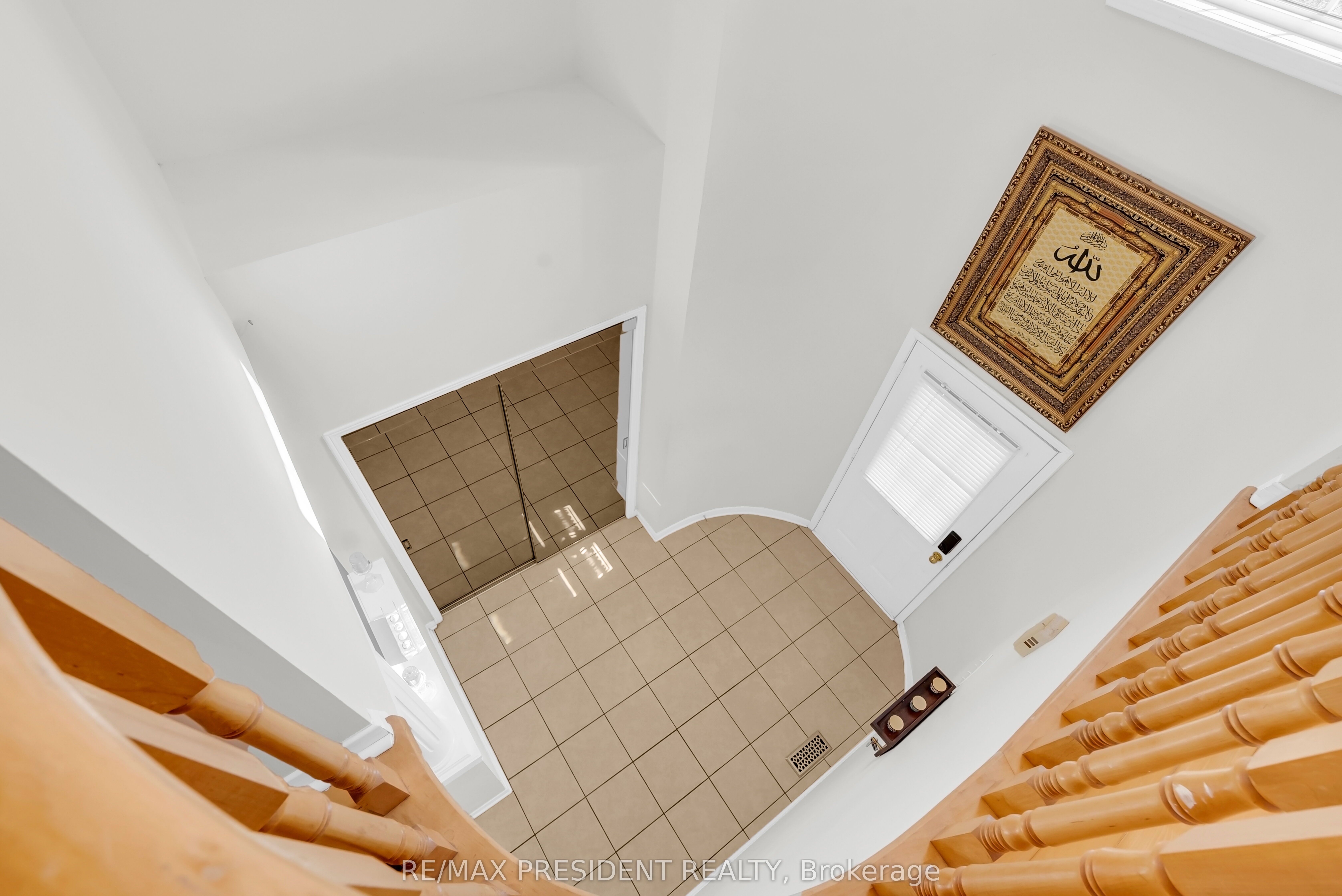 1 Crown Victoria Drive Property Photo 6