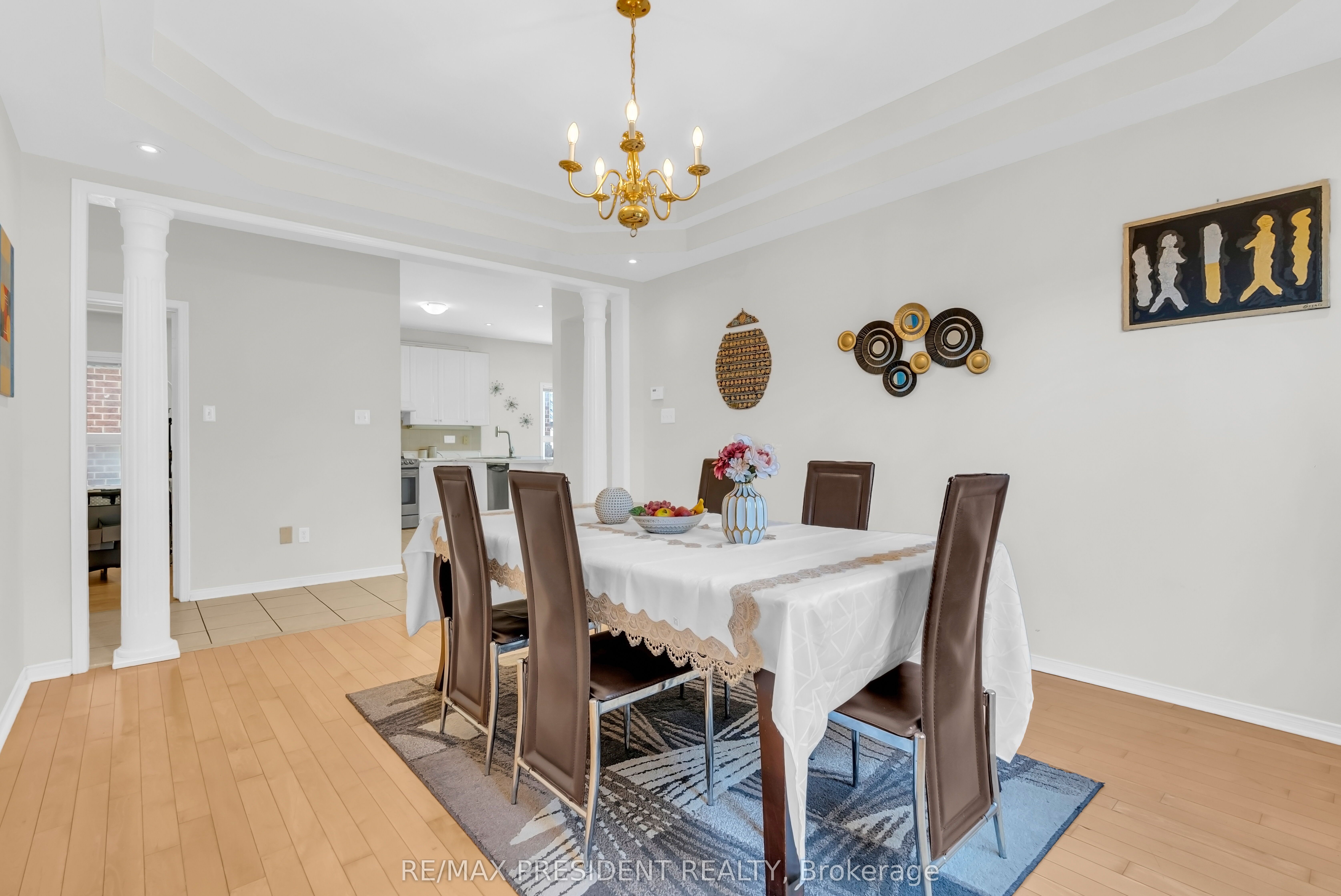 1 Crown Victoria Drive Property Photo 10