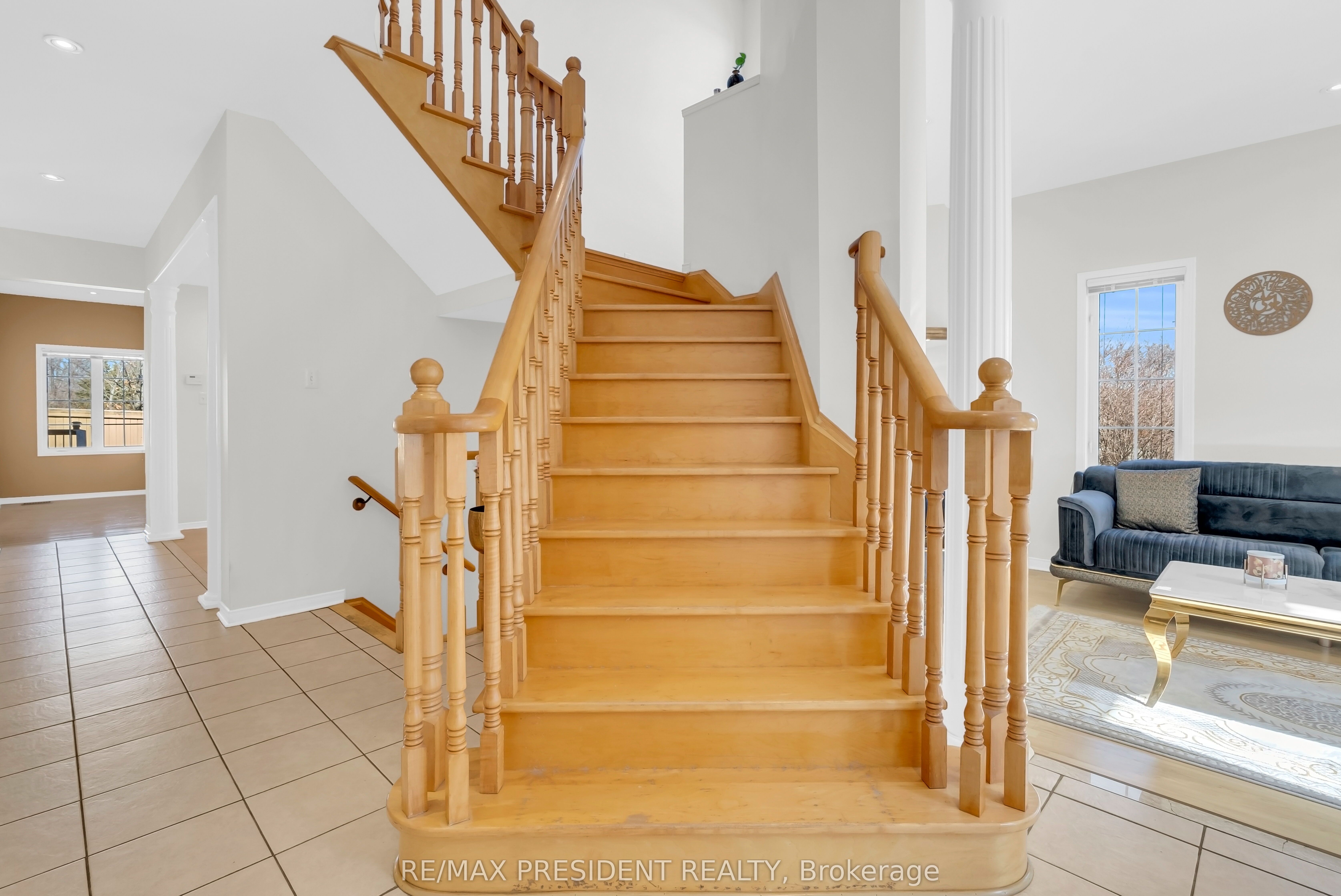 1 Crown Victoria Drive Property Photo 23