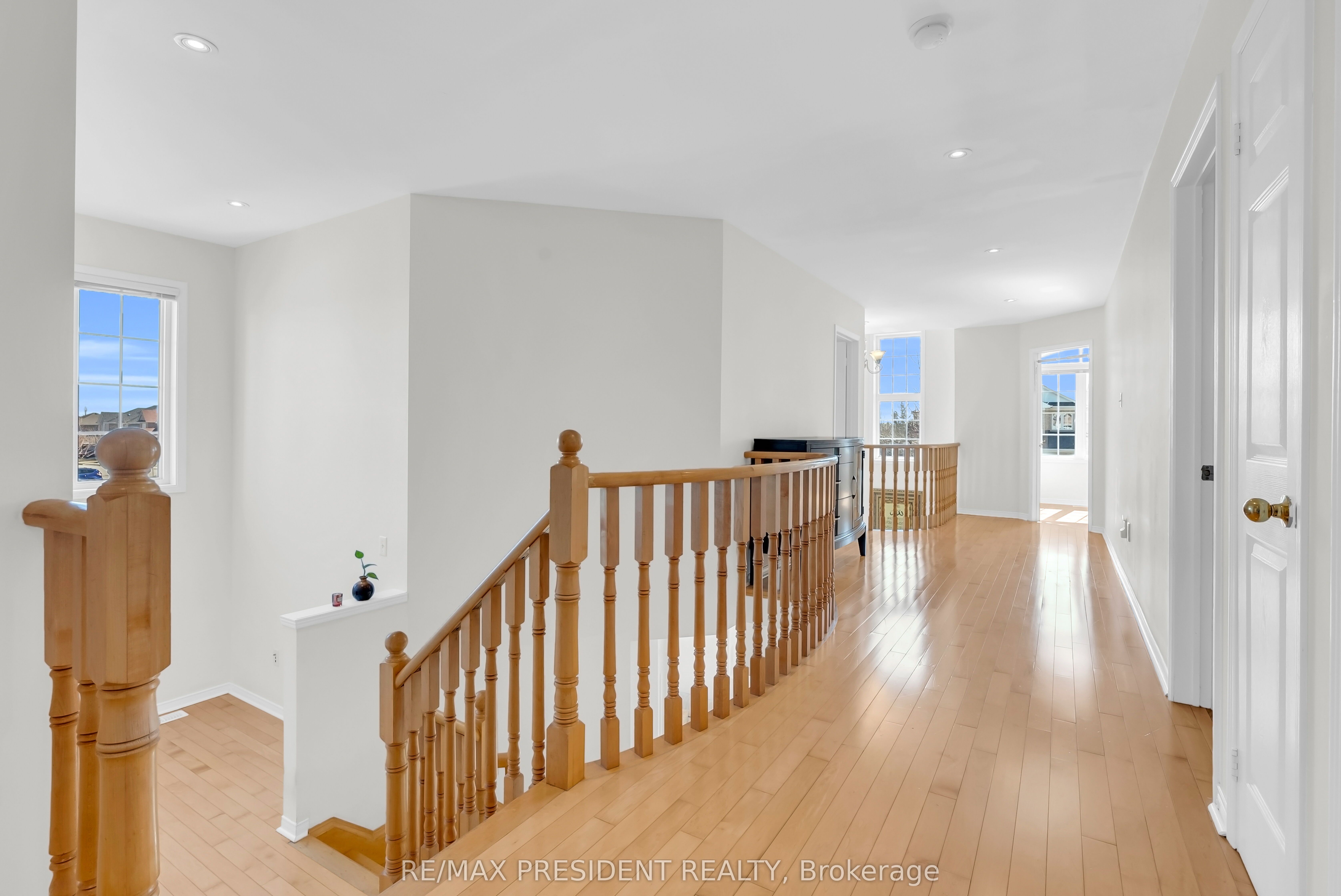 1 Crown Victoria Drive Property Photo 25