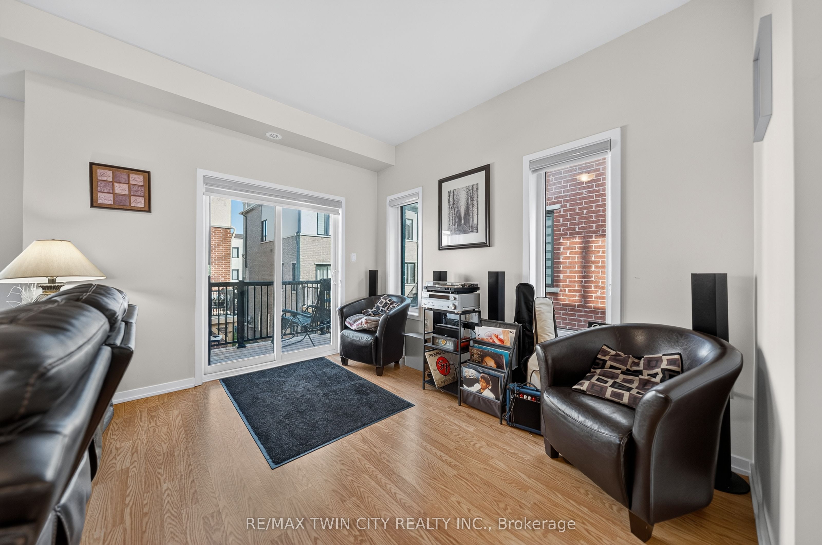 49 Lambert Lane Property Photo 16
