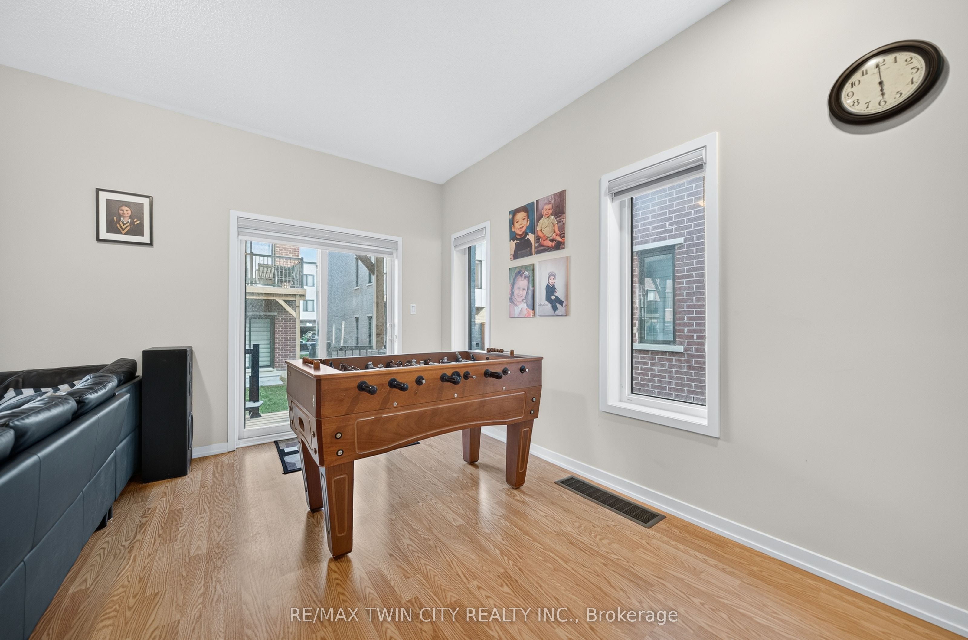 49 Lambert Lane Property Photo 42