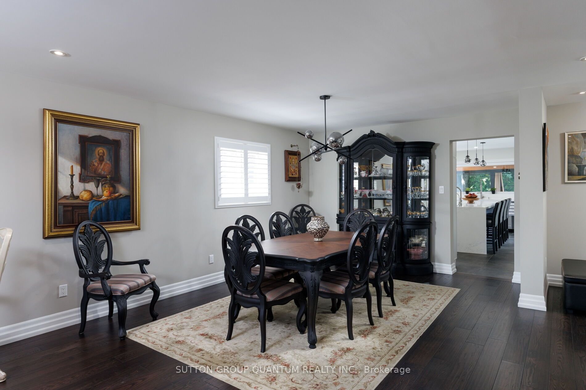 1883 Bough Beeches Boulevard Property Photo 8
