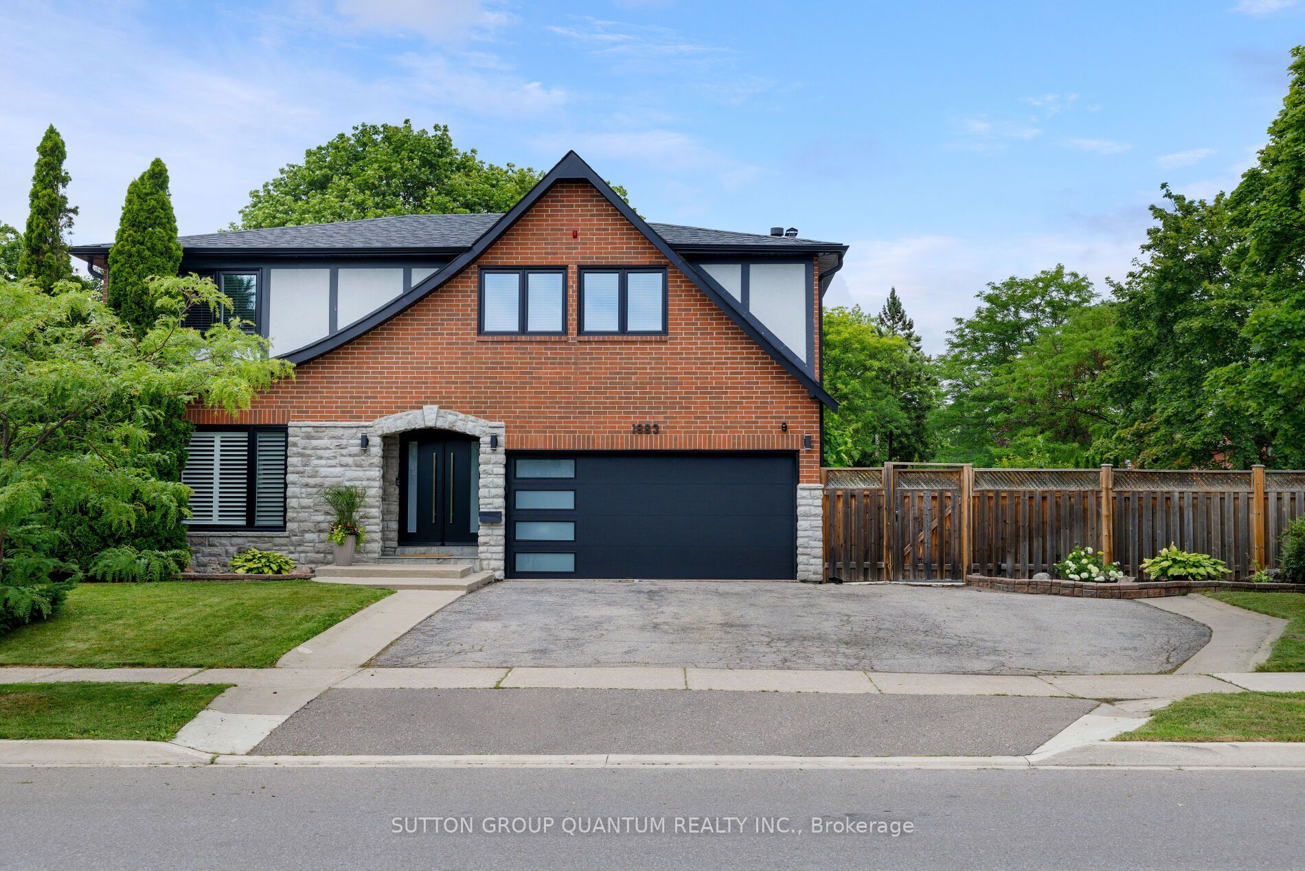 1883 Bough Beeches Boulevard Property Photo 43