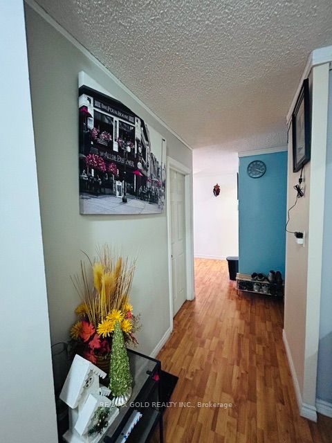 50 Lotherton Pathway 815 Property Photo 12