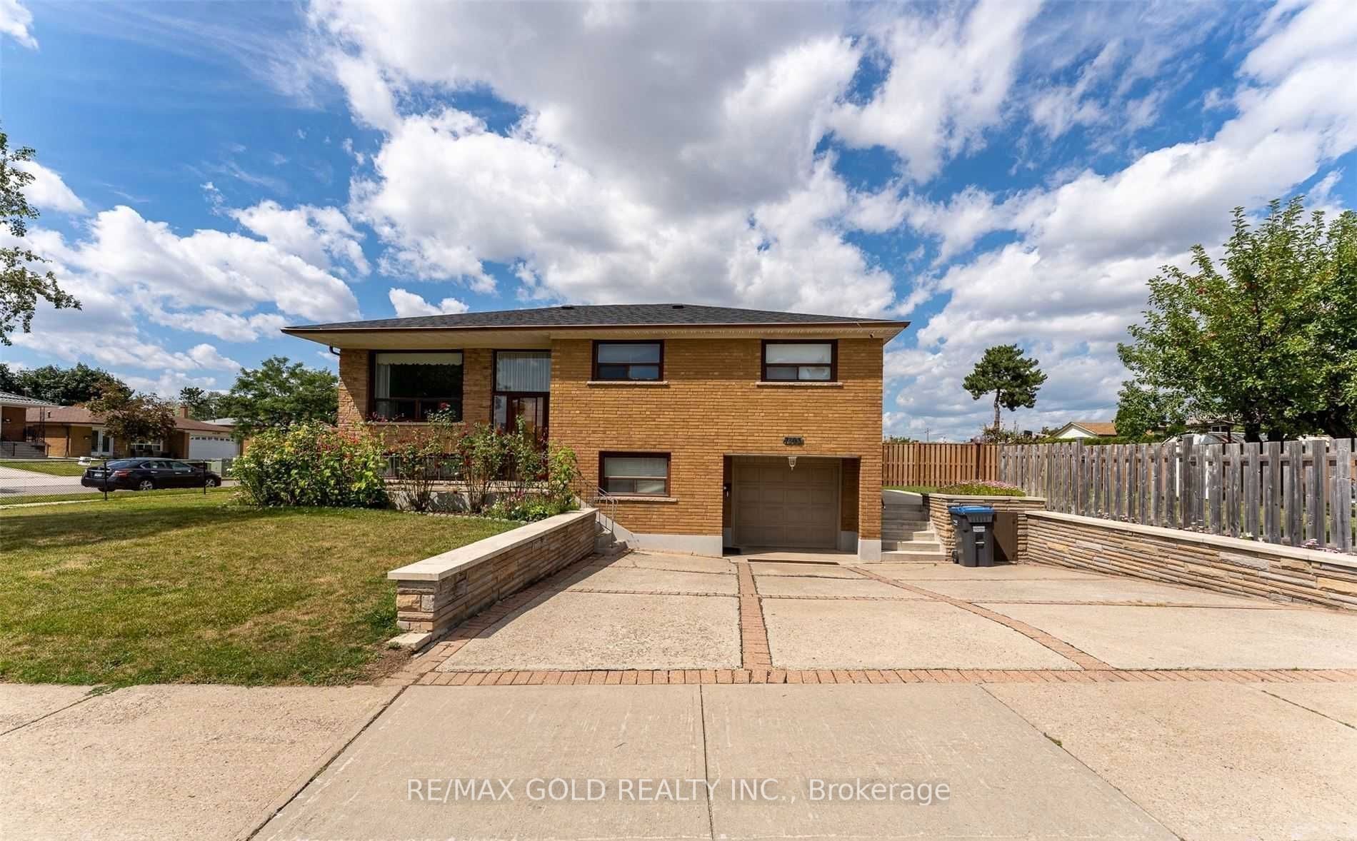 7305 Redstone Road Property Photo 1