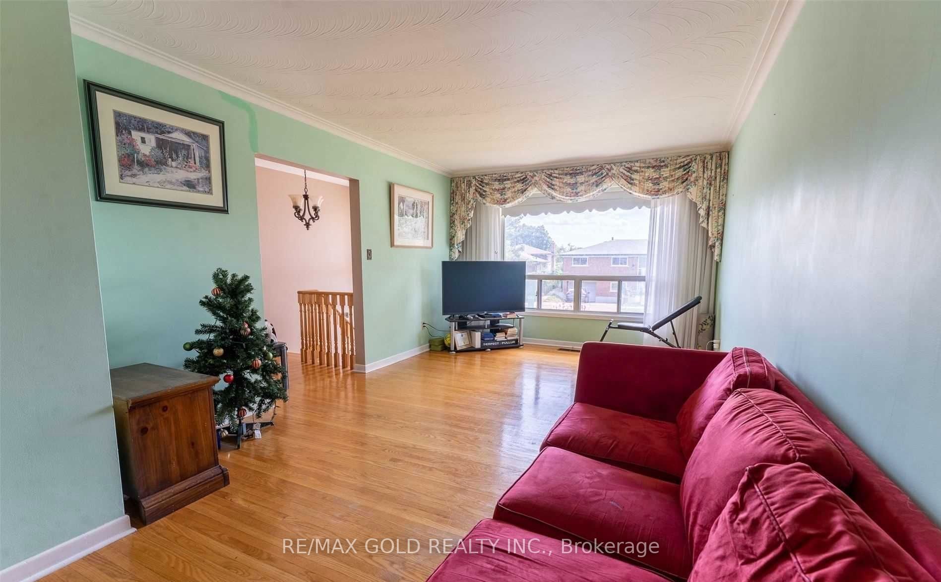 7305 Redstone Road Property Photo 9