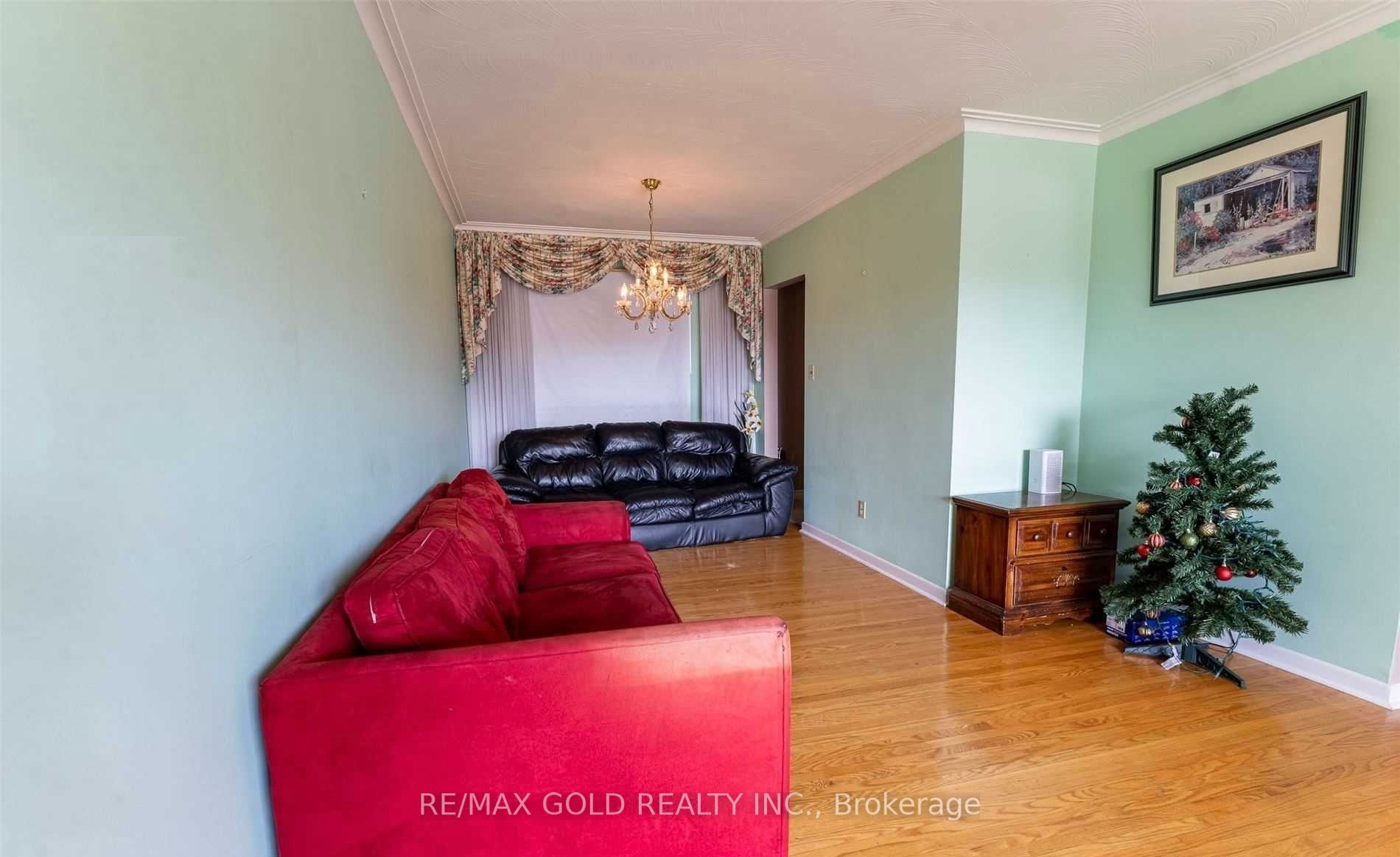 7305 Redstone Road Property Photo 11