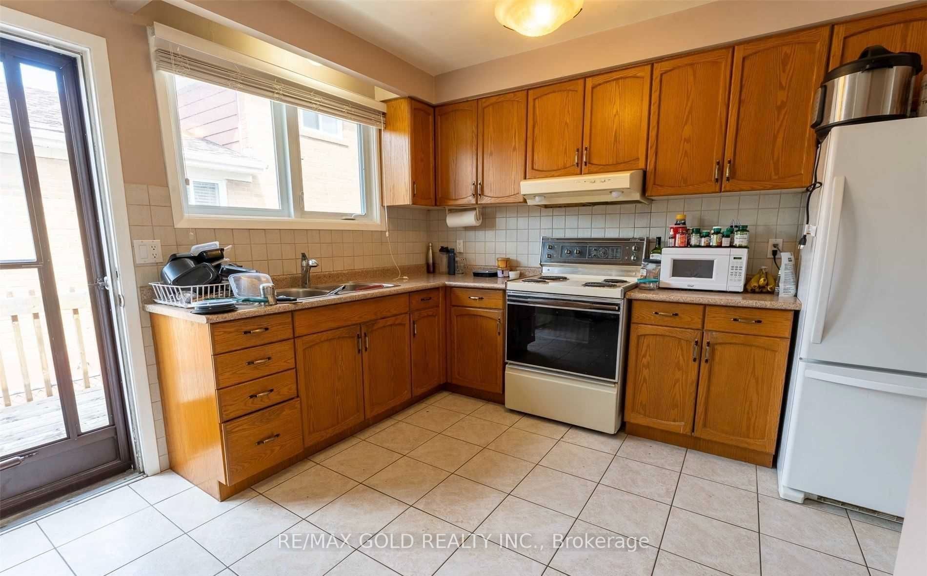 7305 Redstone Road Property Photo 14
