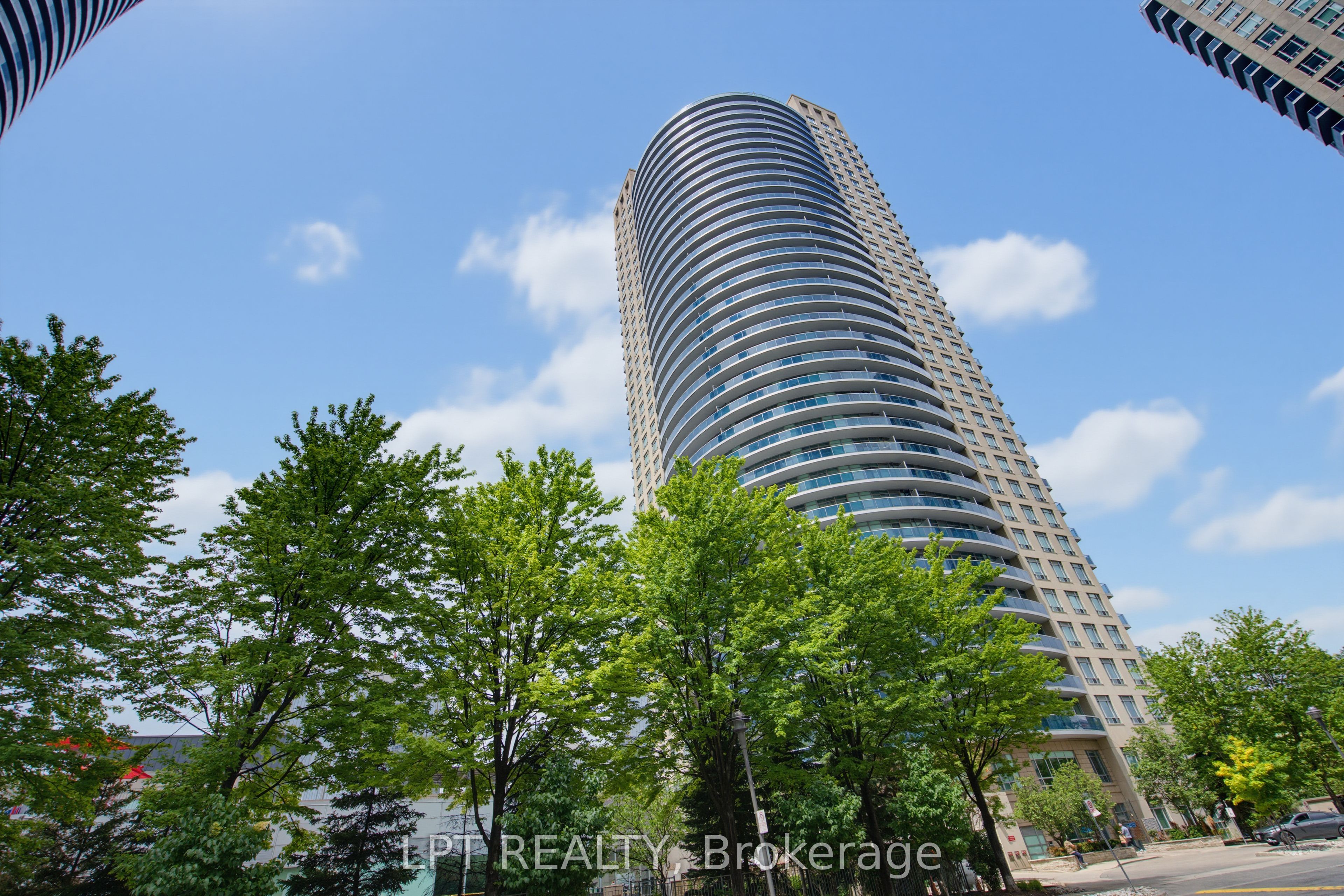 80 Absolute Avenue 1303 Property Photo 26