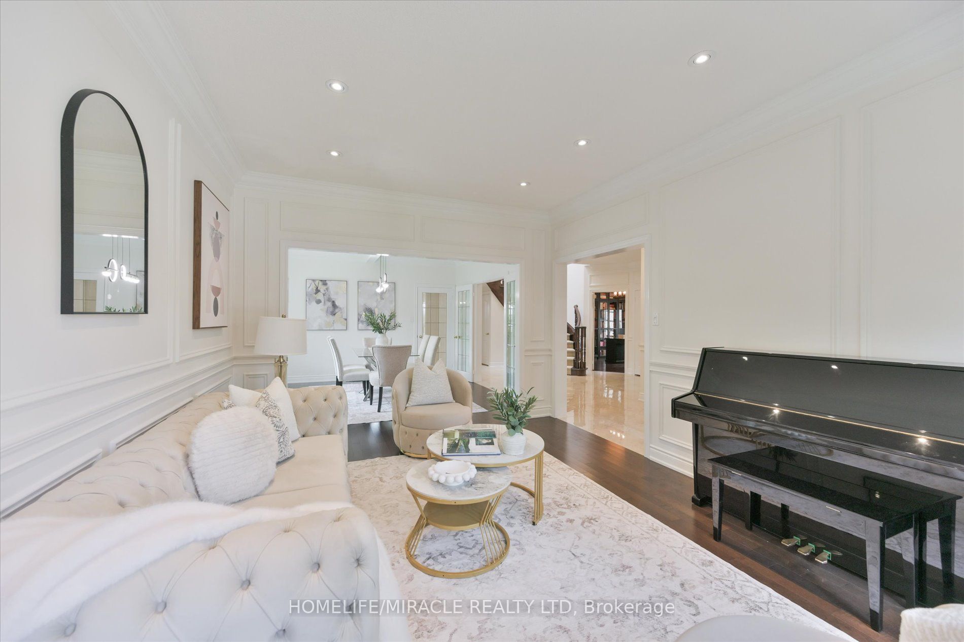 2479 Rathlin Court Property Photo 6