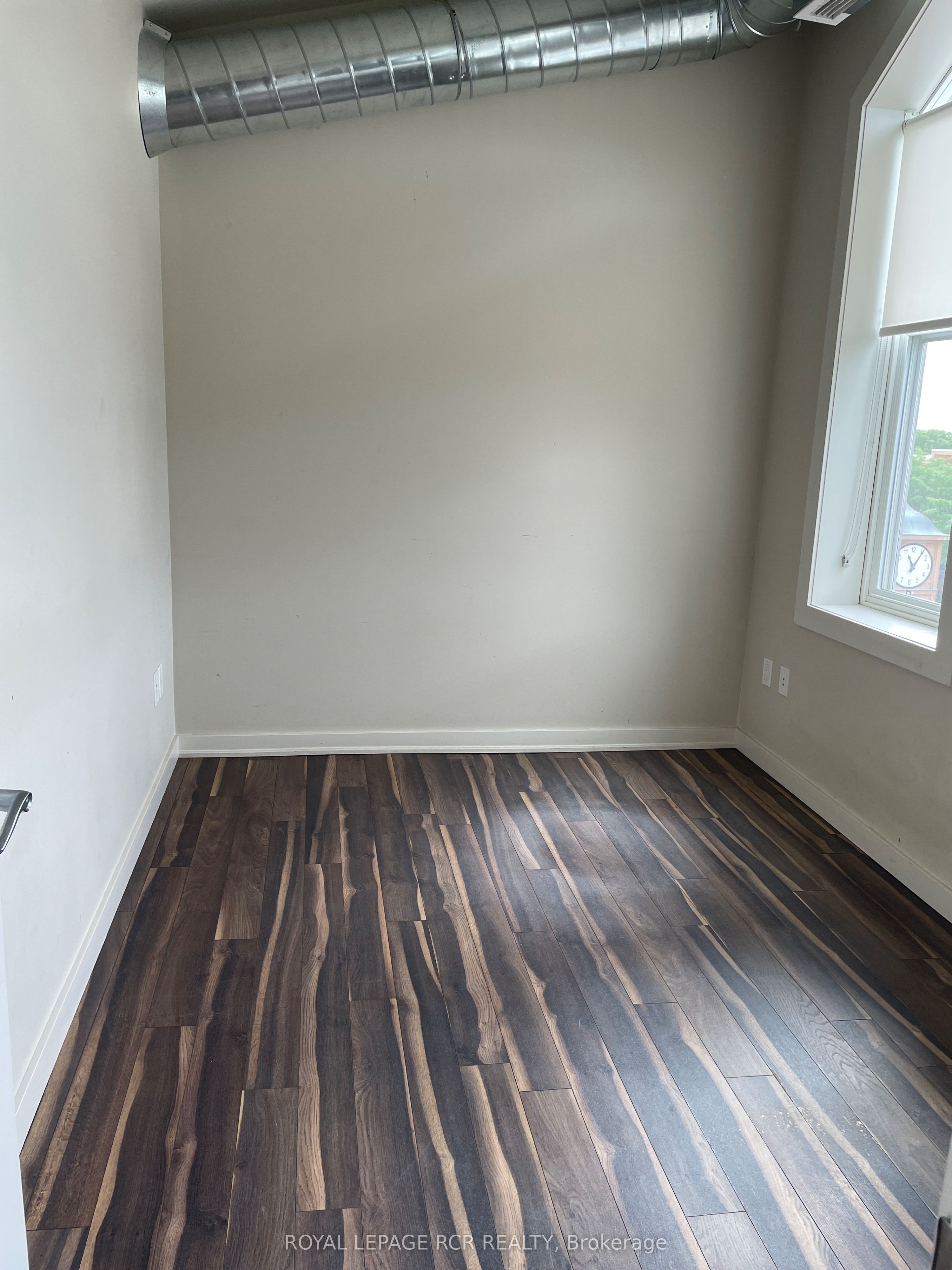 127 Broadway B Property Photo 9