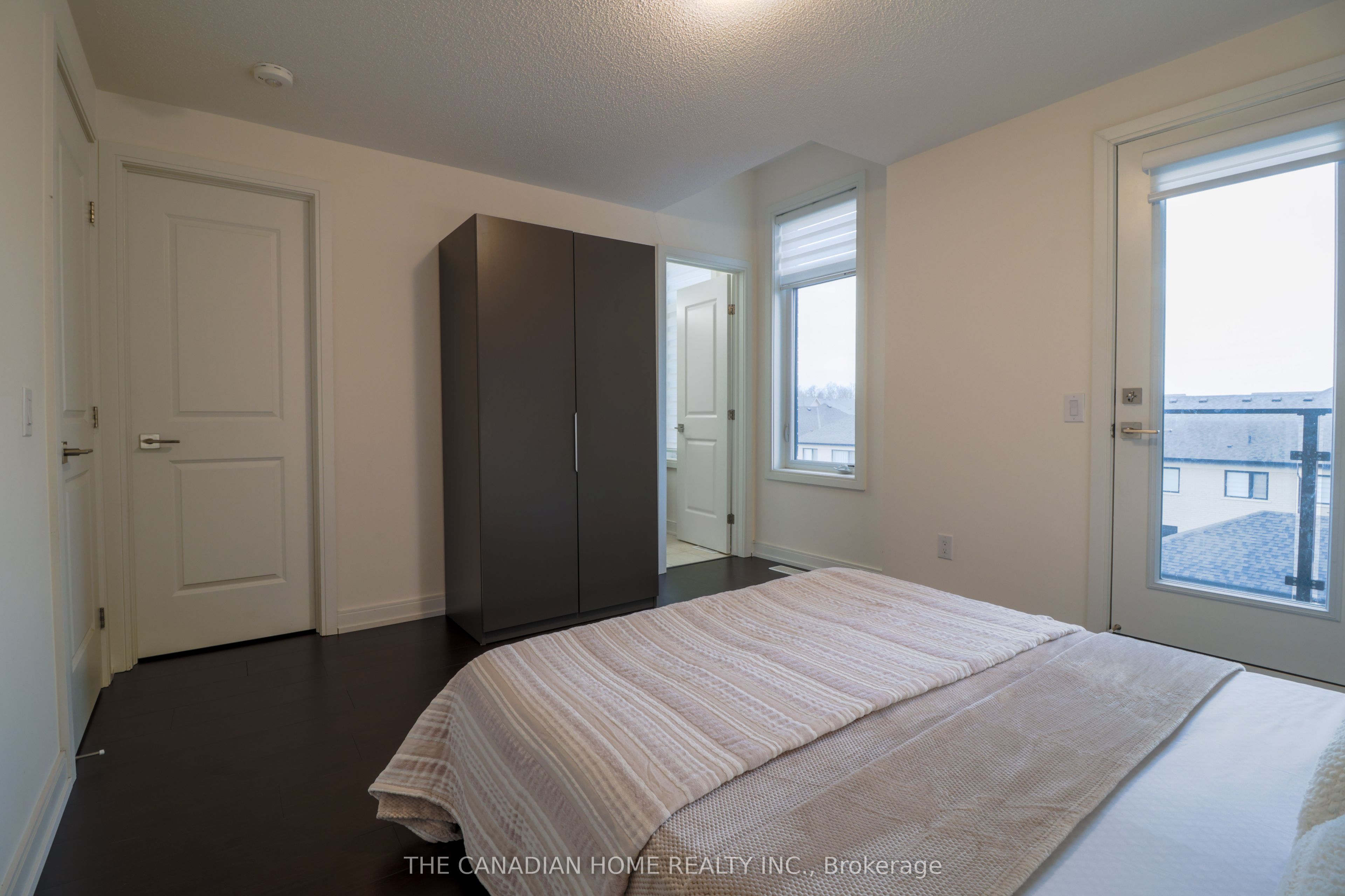 433 Veterans Drive Property Photo 25