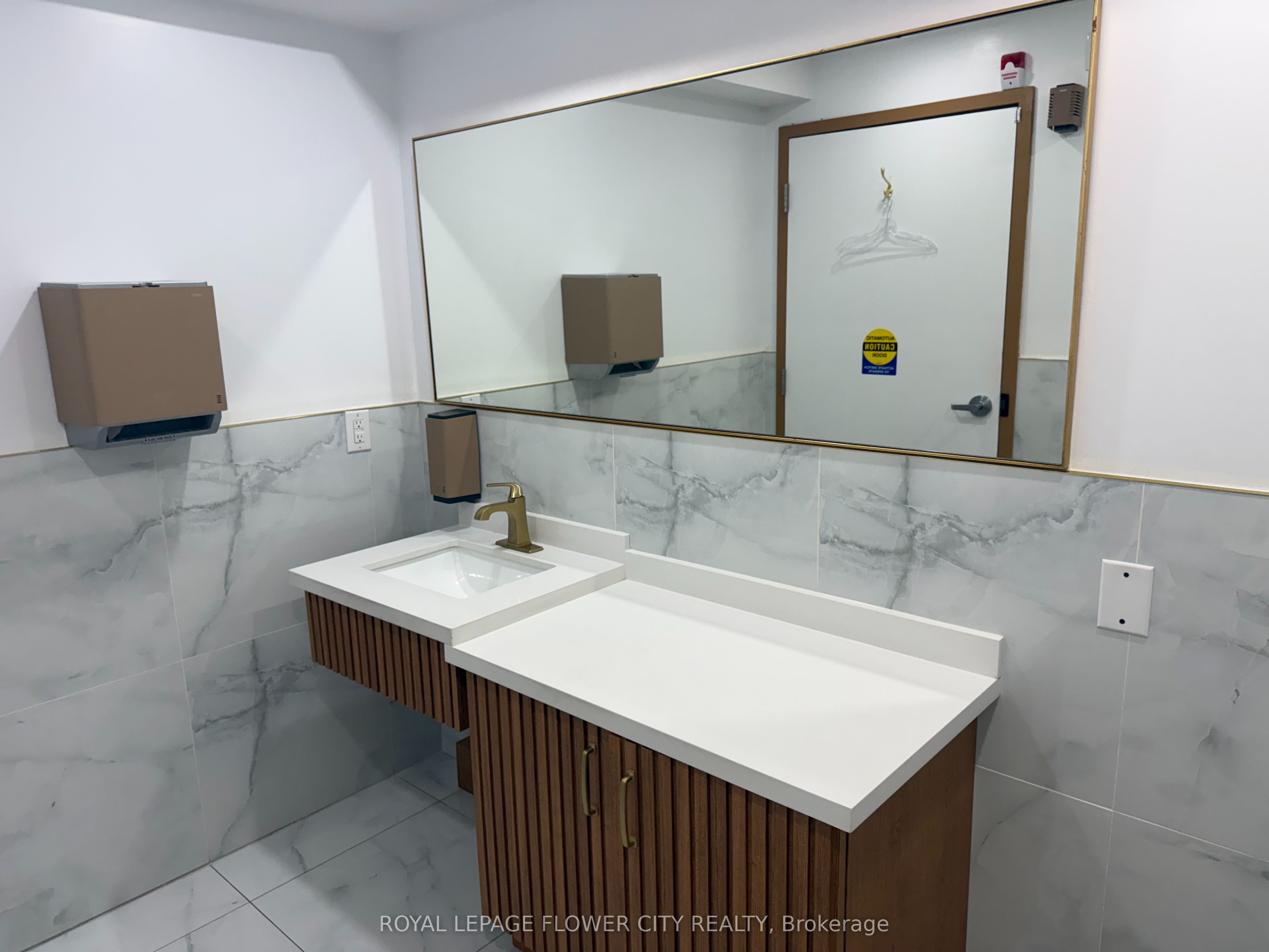 2131 Williams Parkway 2 Property Photo 18