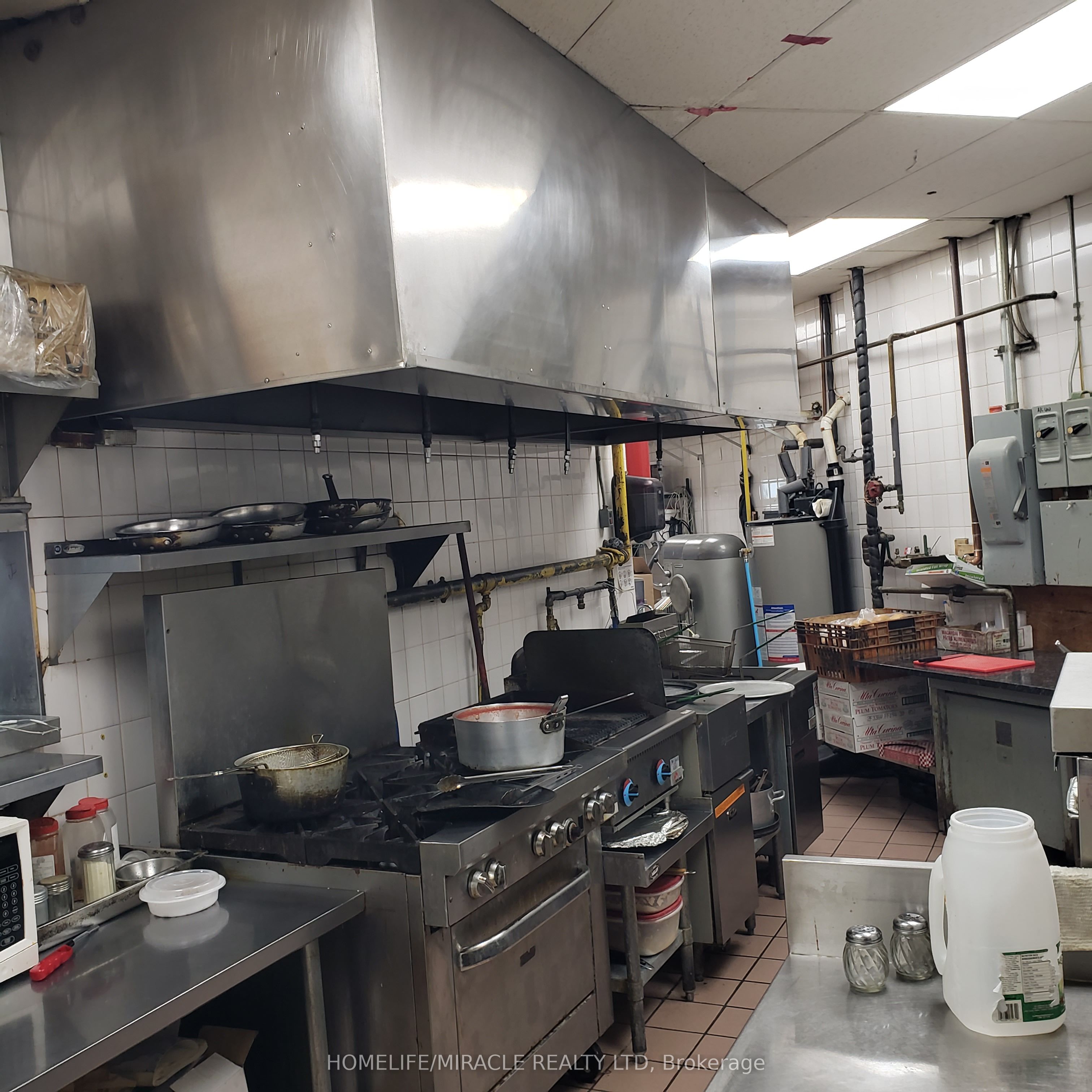 49 Matheson Boulevard E Property Photo 12