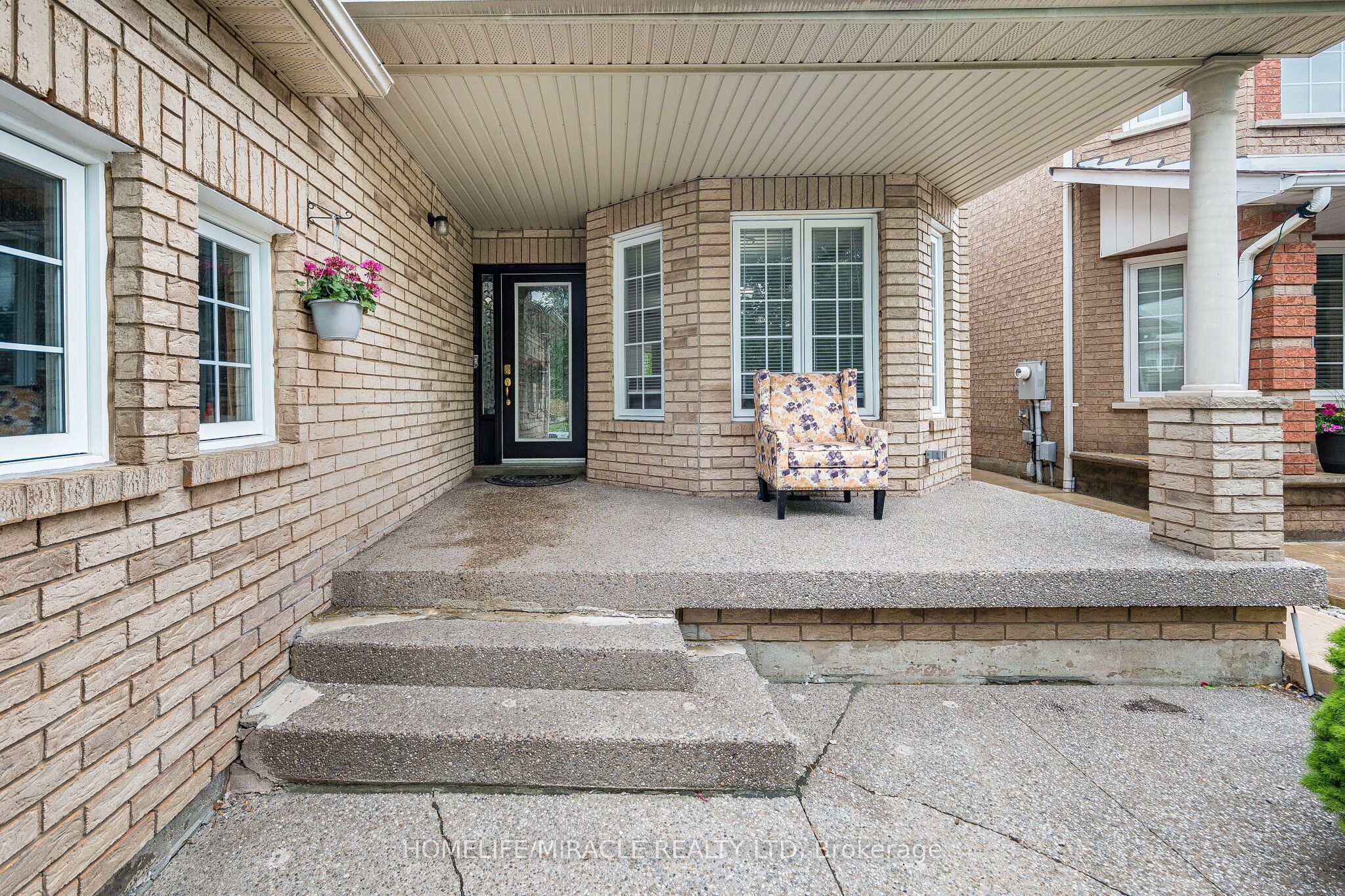 72 Lockwood Road Property Photo 5