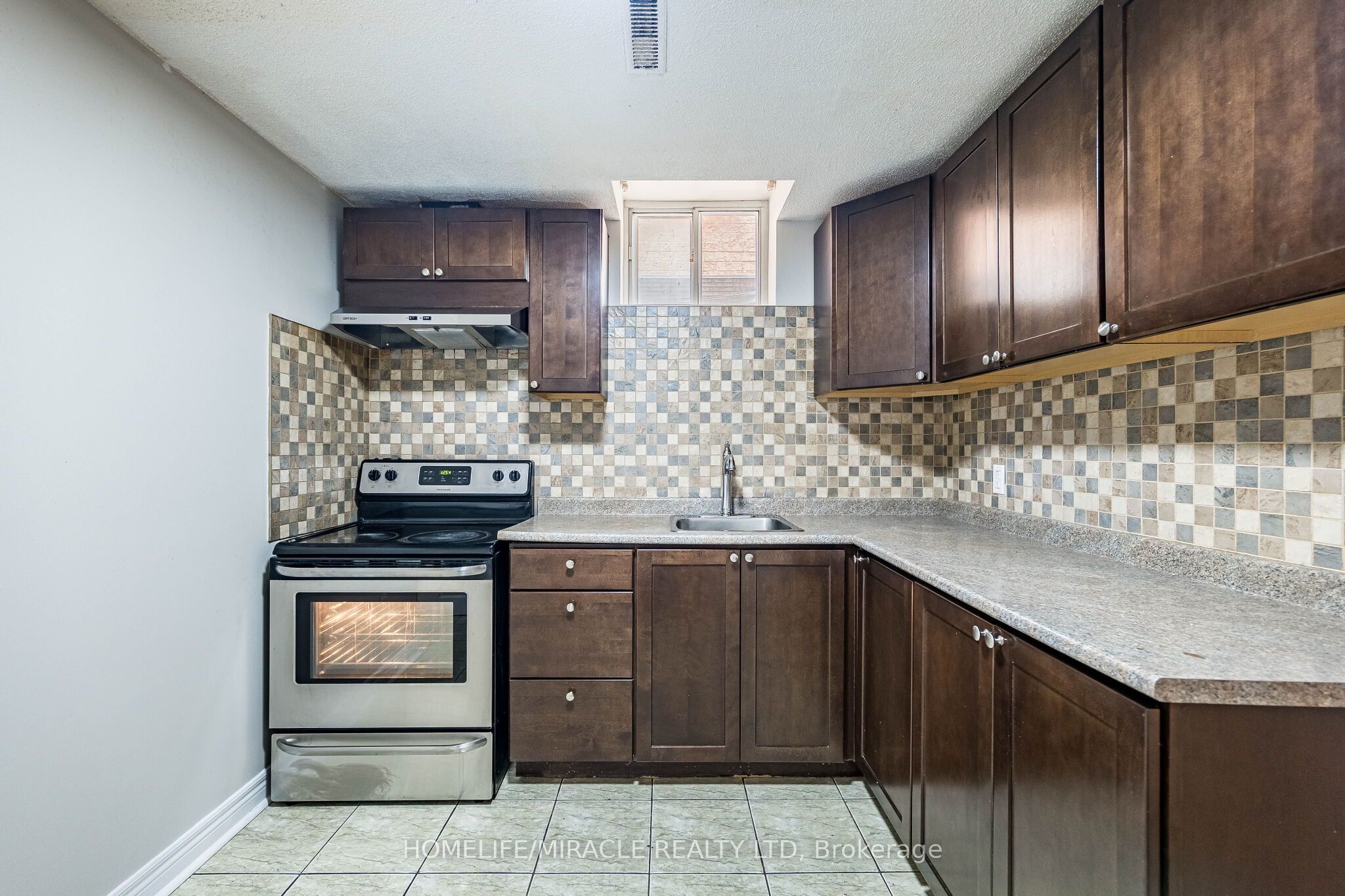 72 Lockwood Road Property Photo 45