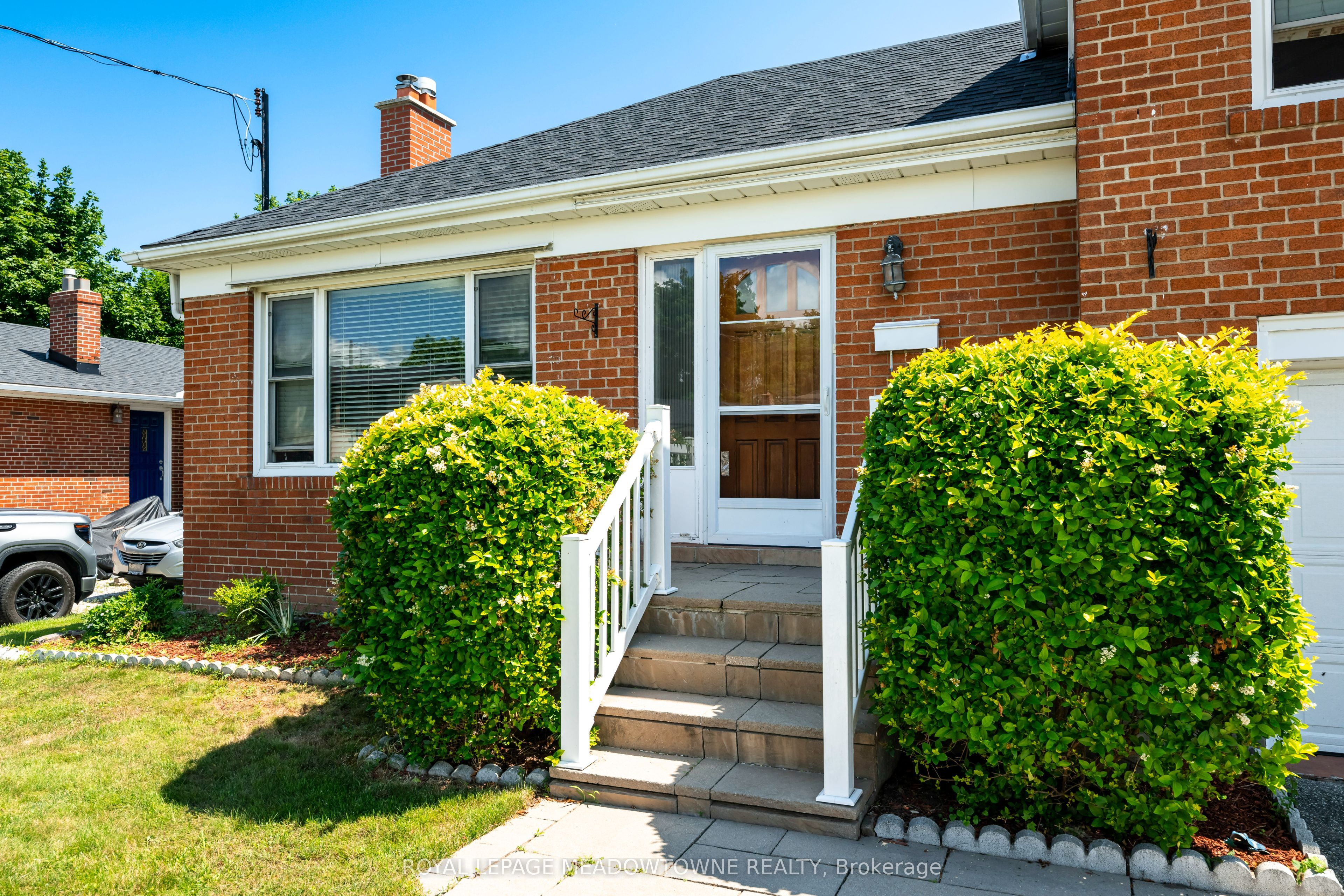 5 Boreal Road Property Photo 4