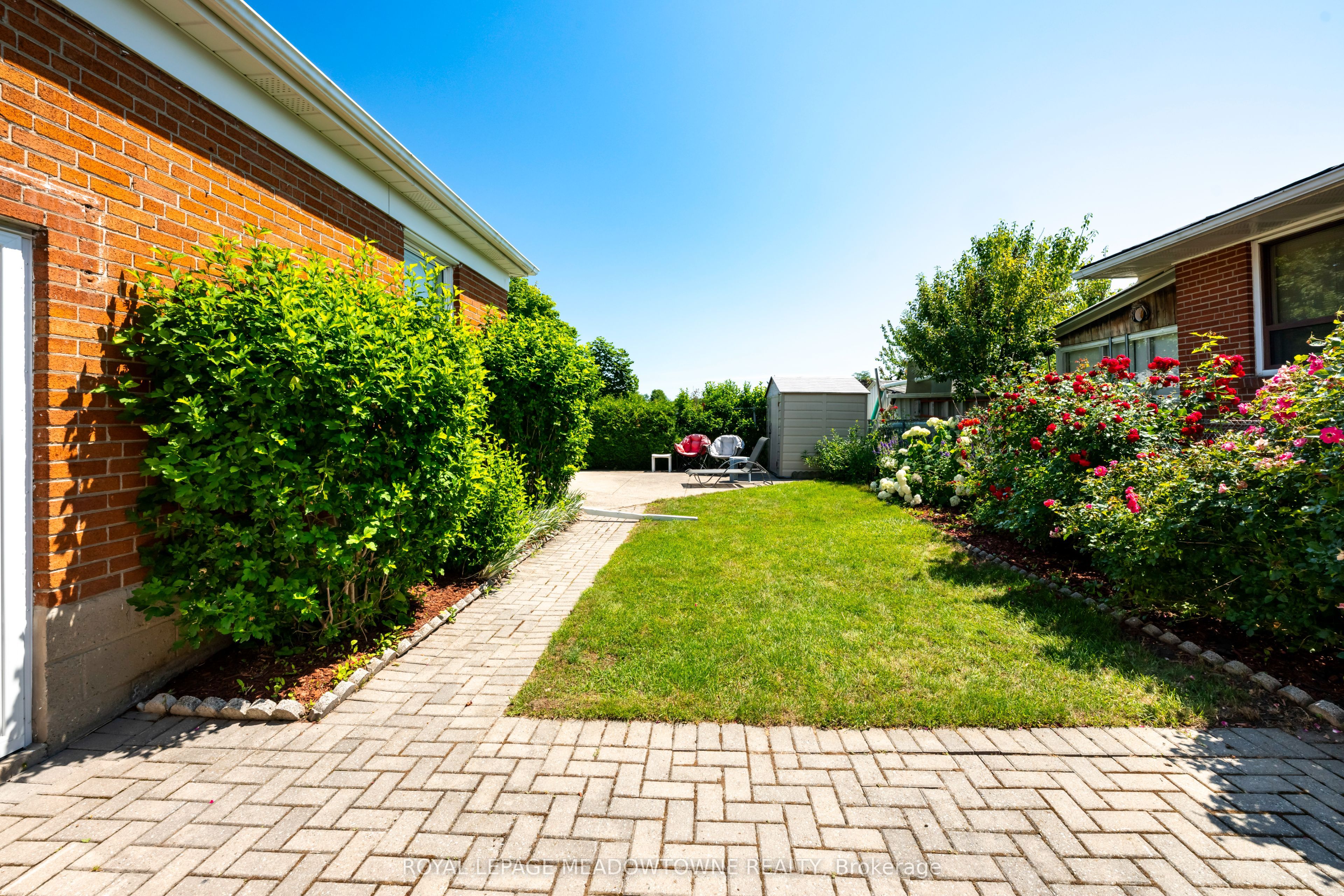 5 Boreal Road Property Photo 7