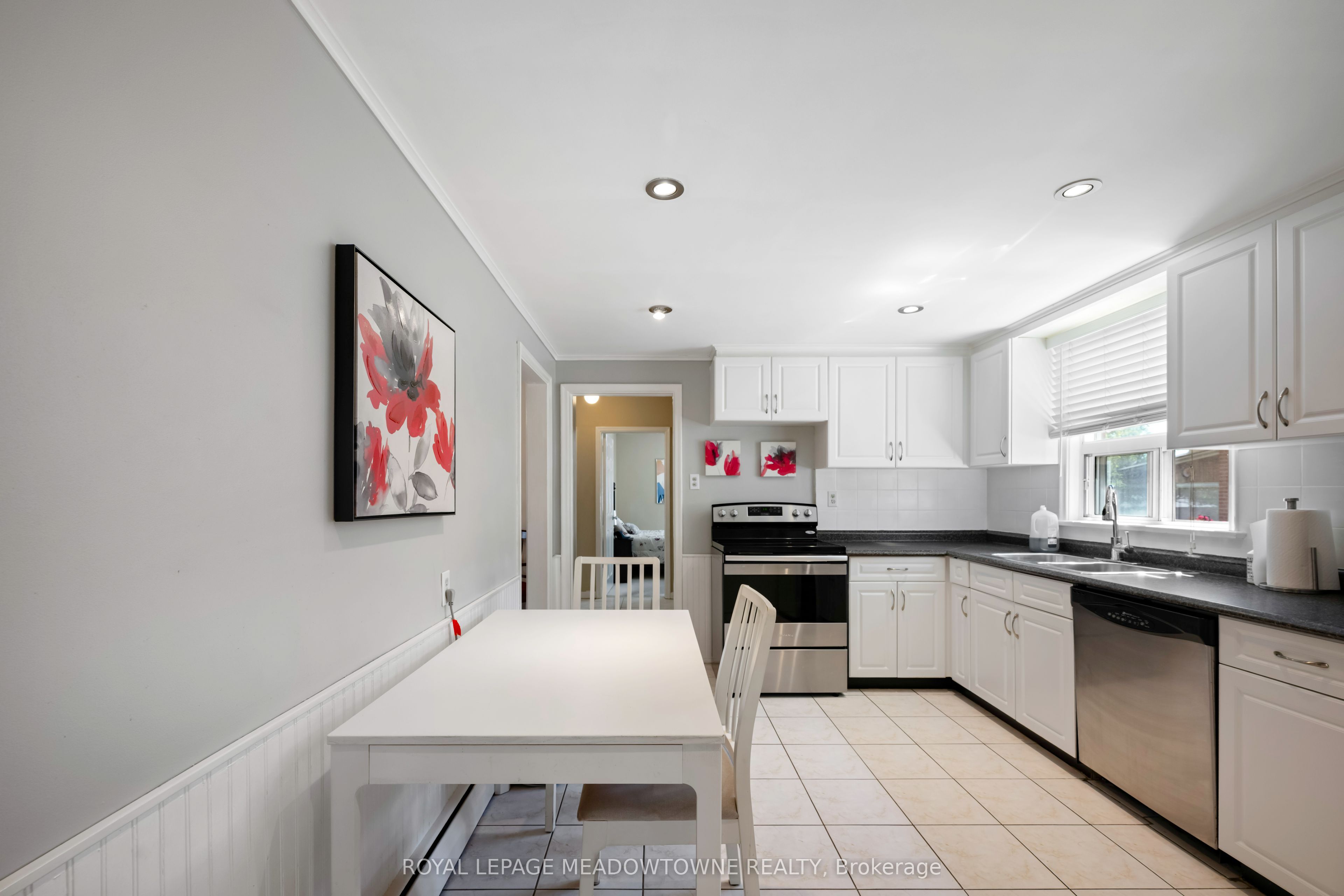 5 Boreal Road Property Photo 25