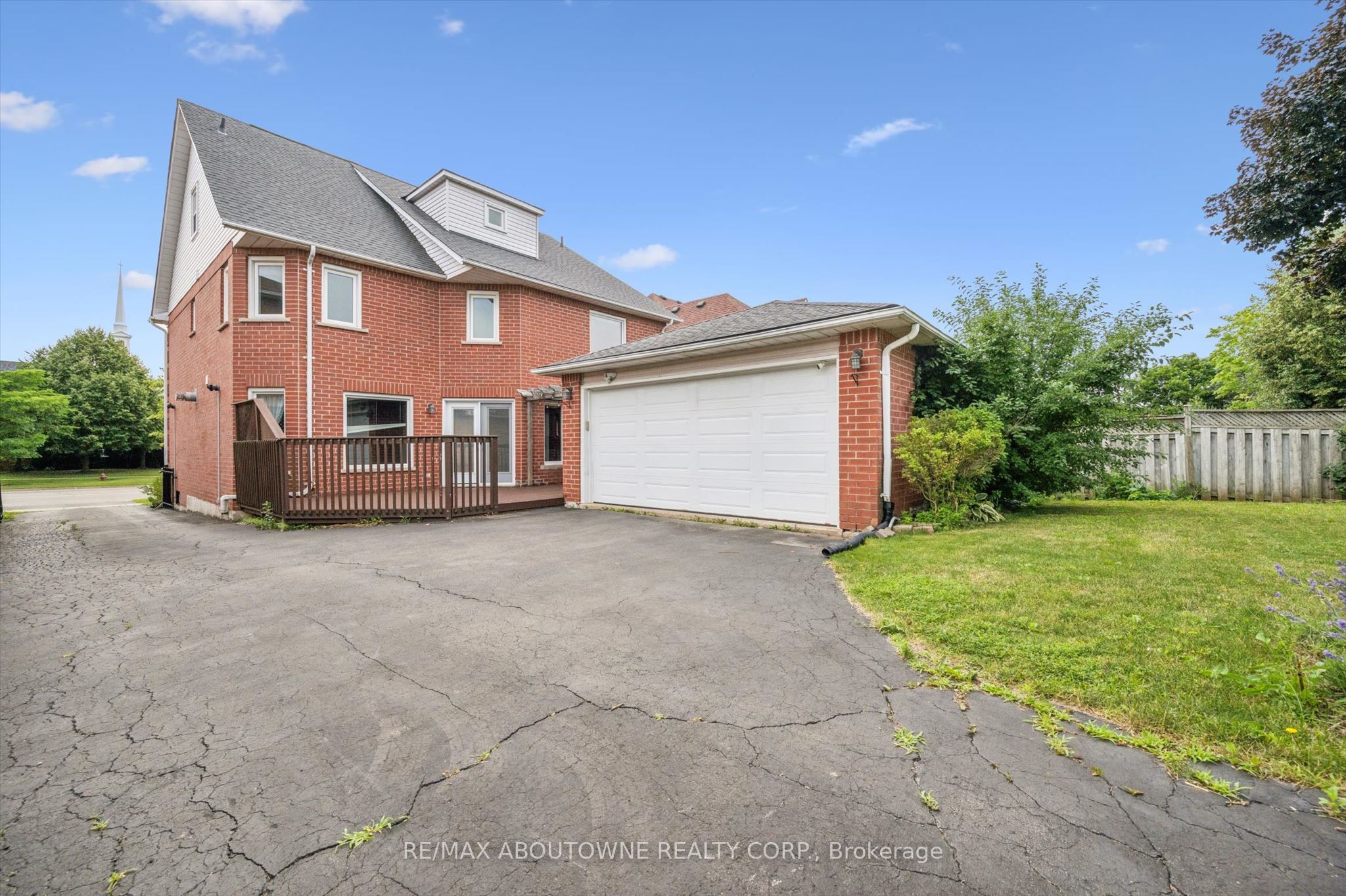 2456 Sixth Line Property Photo 46