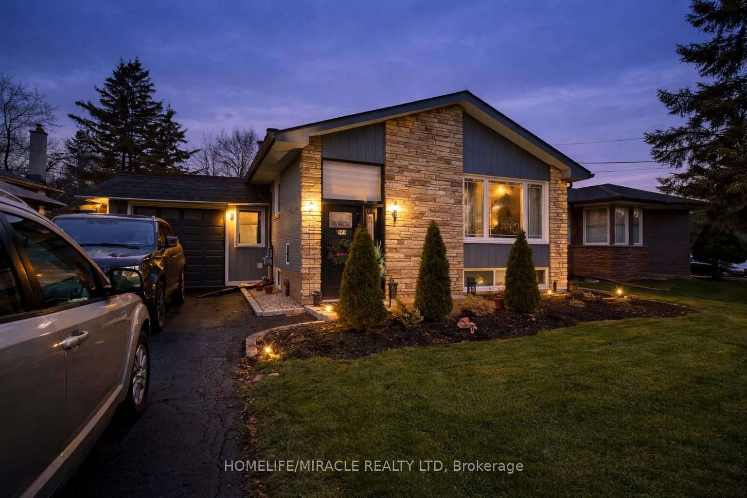 403 Delrex Boulevard Property Photo 2