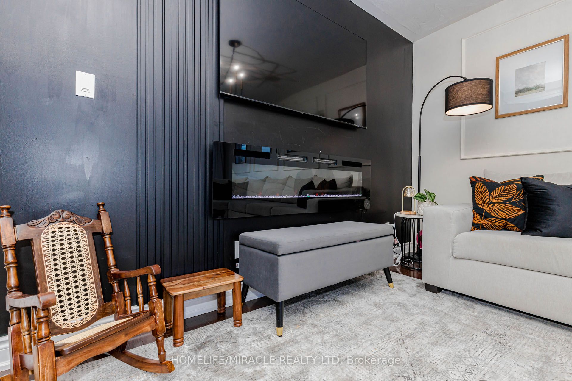 403 Delrex Boulevard Property Photo 10