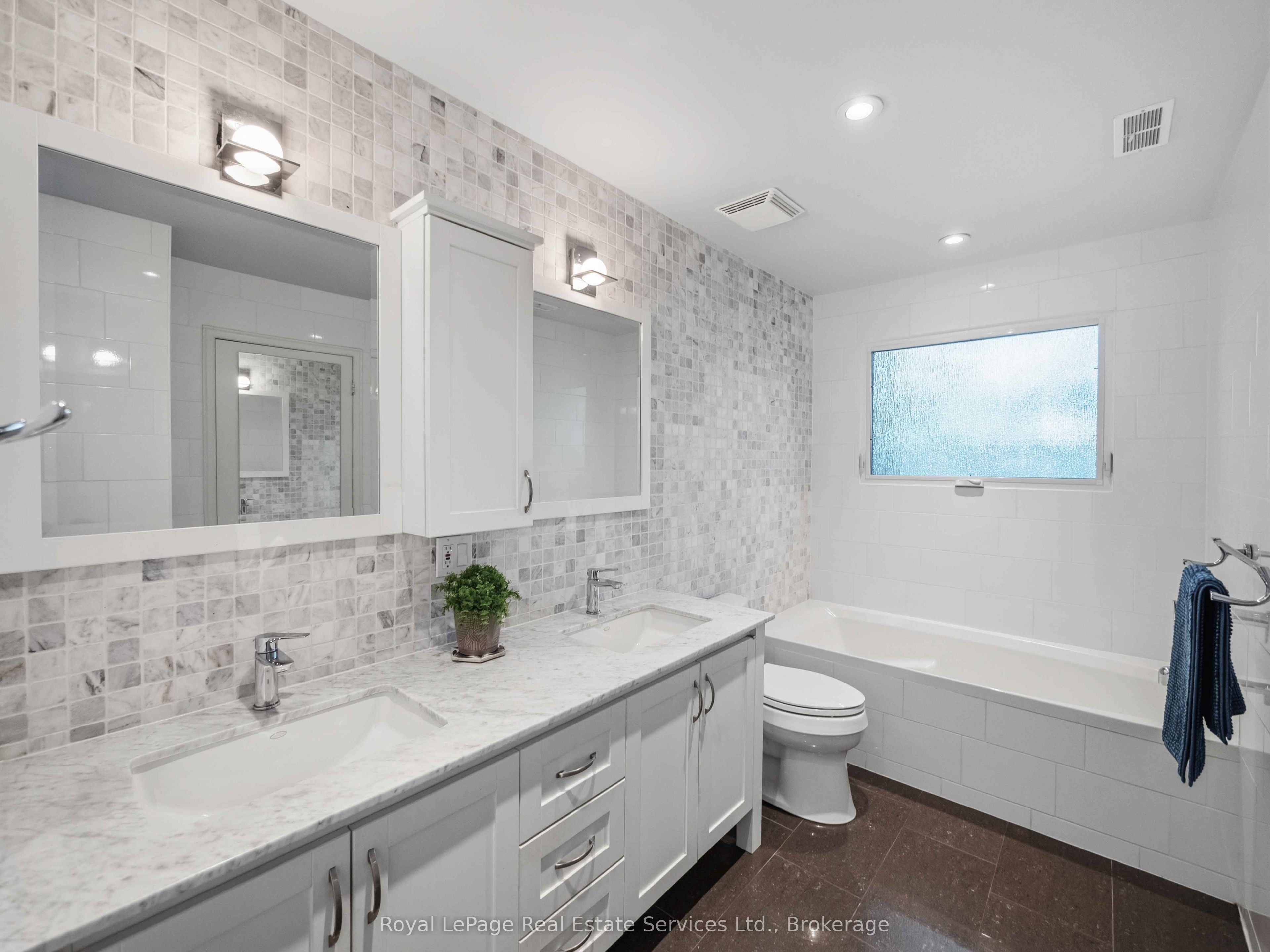 1179 Carey Road Property Photo 25