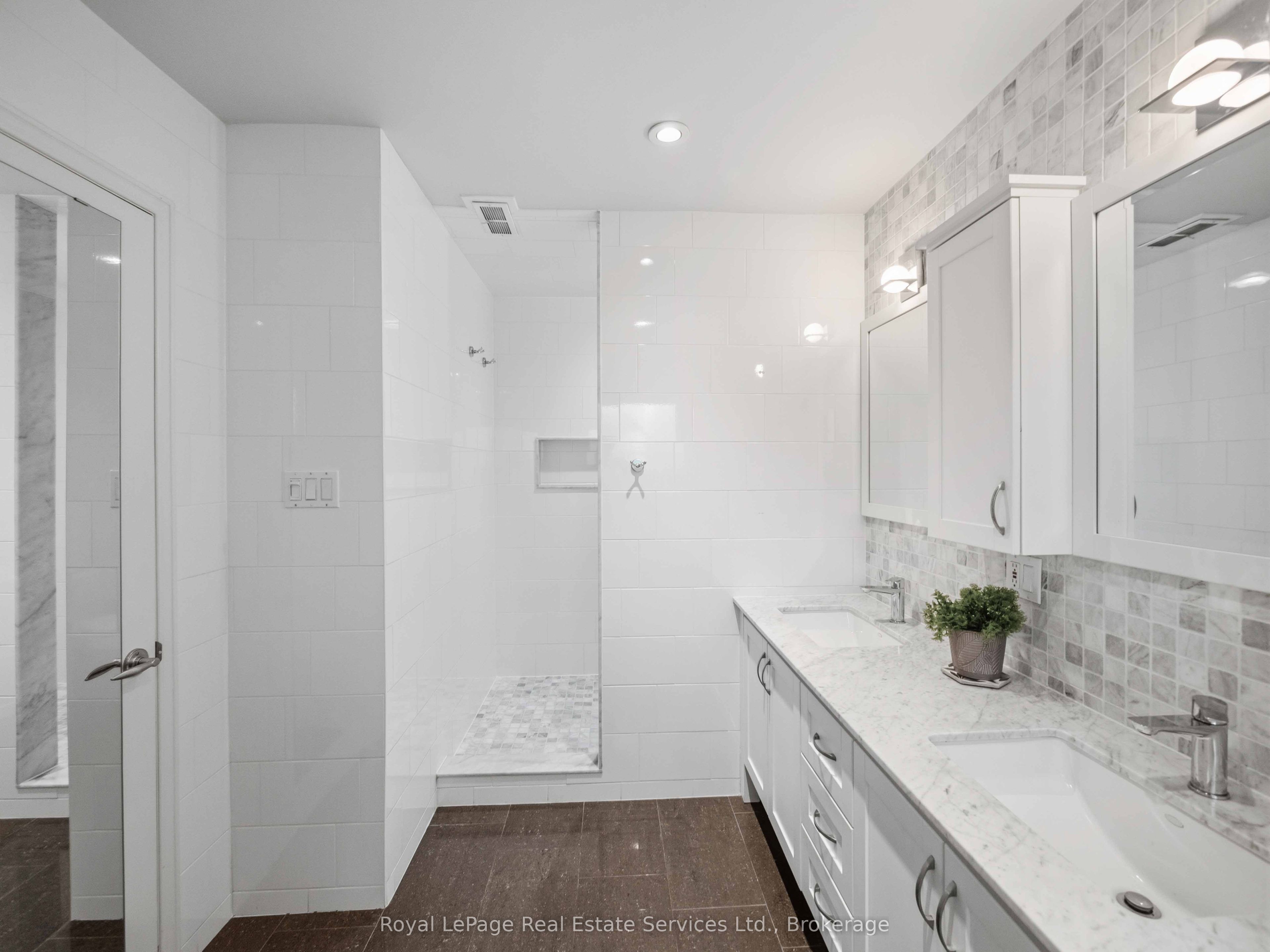1179 Carey Road Property Photo 26