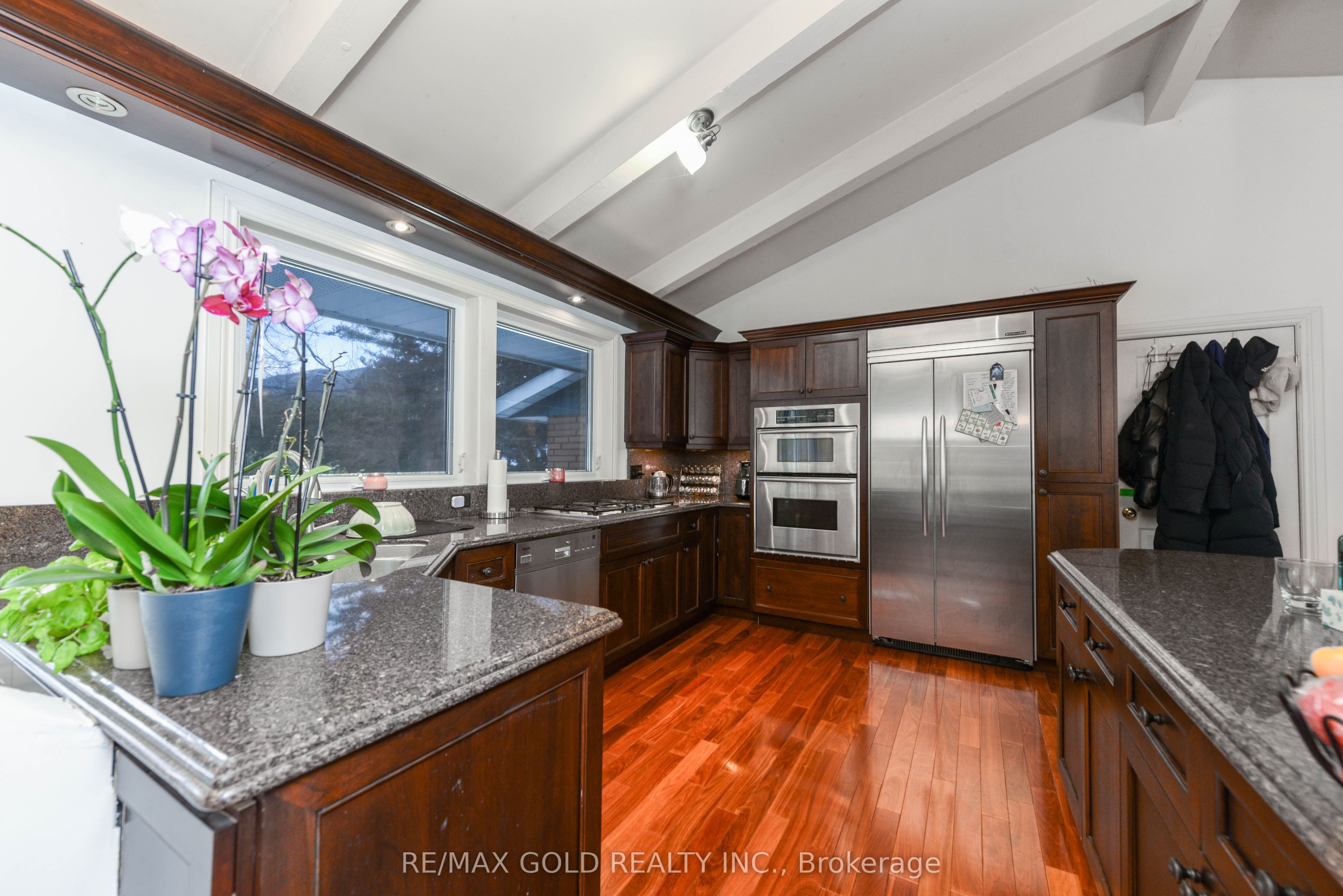 275 Eastcourt Road Property Photo 18